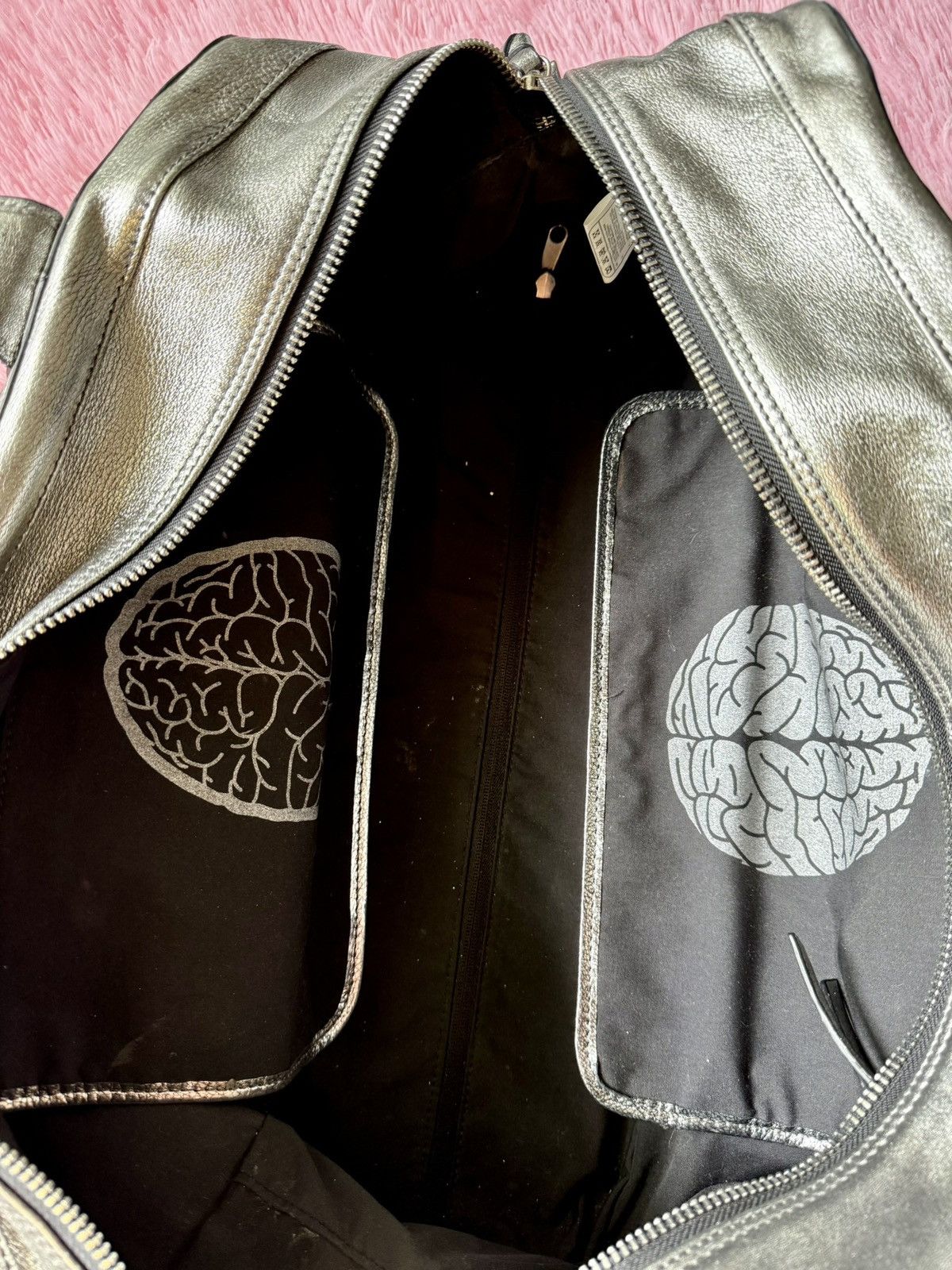 Puma Puma serpentine gallery john m armleder metallic bag 2008 Size ONE SIZE - 6 Thumbnail