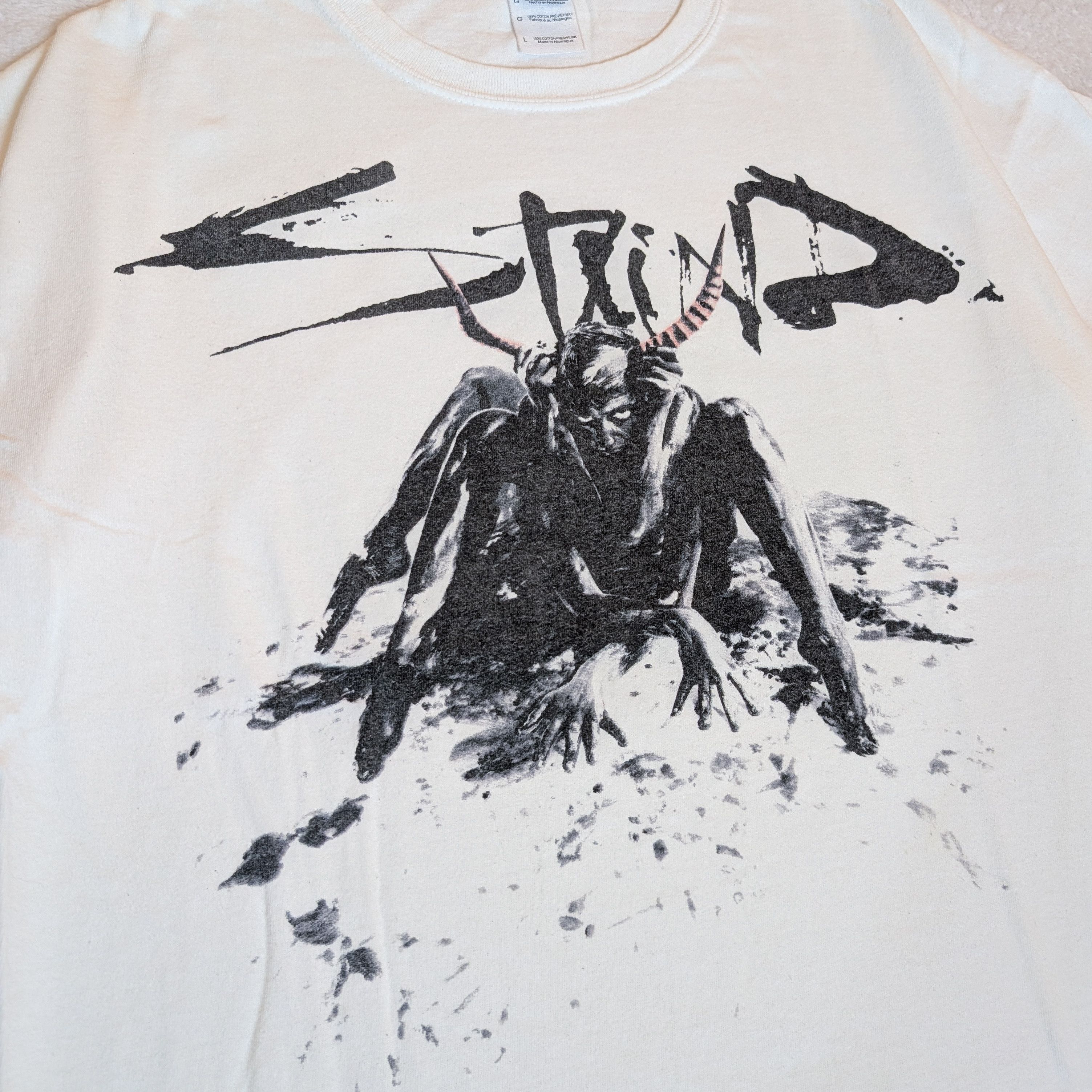 Vintage 2000's Staind Tee Size US L / EU 52-54 / 3 - 2 Thumbnail