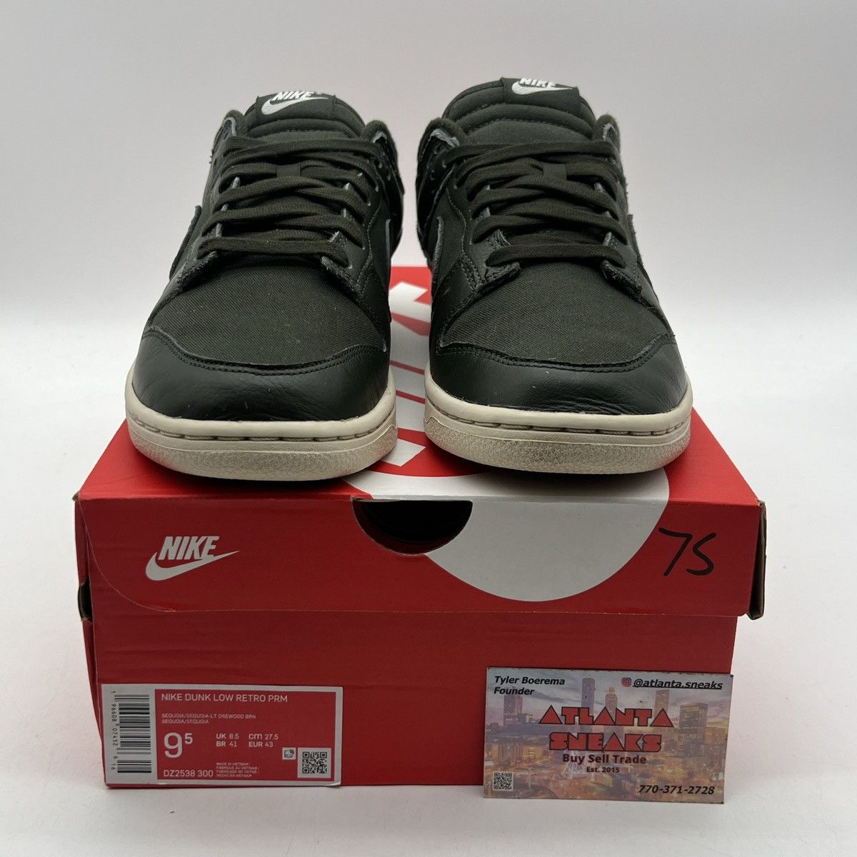 Nike Nike dunk low sequoia Size US 9.5 / EU 42-43 - 2 Thumbnail