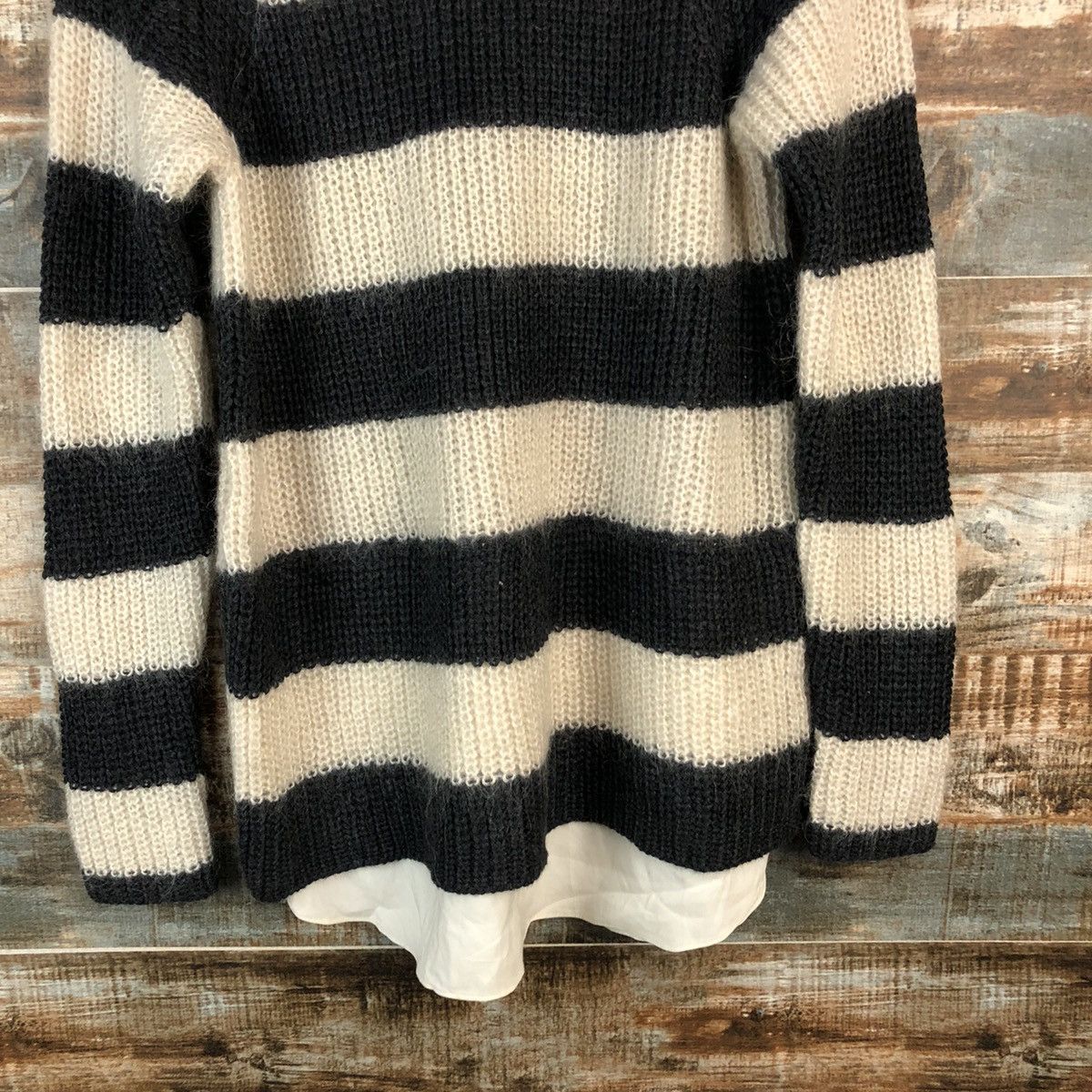 Ann Taylor × OVER THE STRiPES Ann Taylor Stripe Brown Knitwear #A2235 Size S / US 4 / IT 40 - 6 Thumbnail