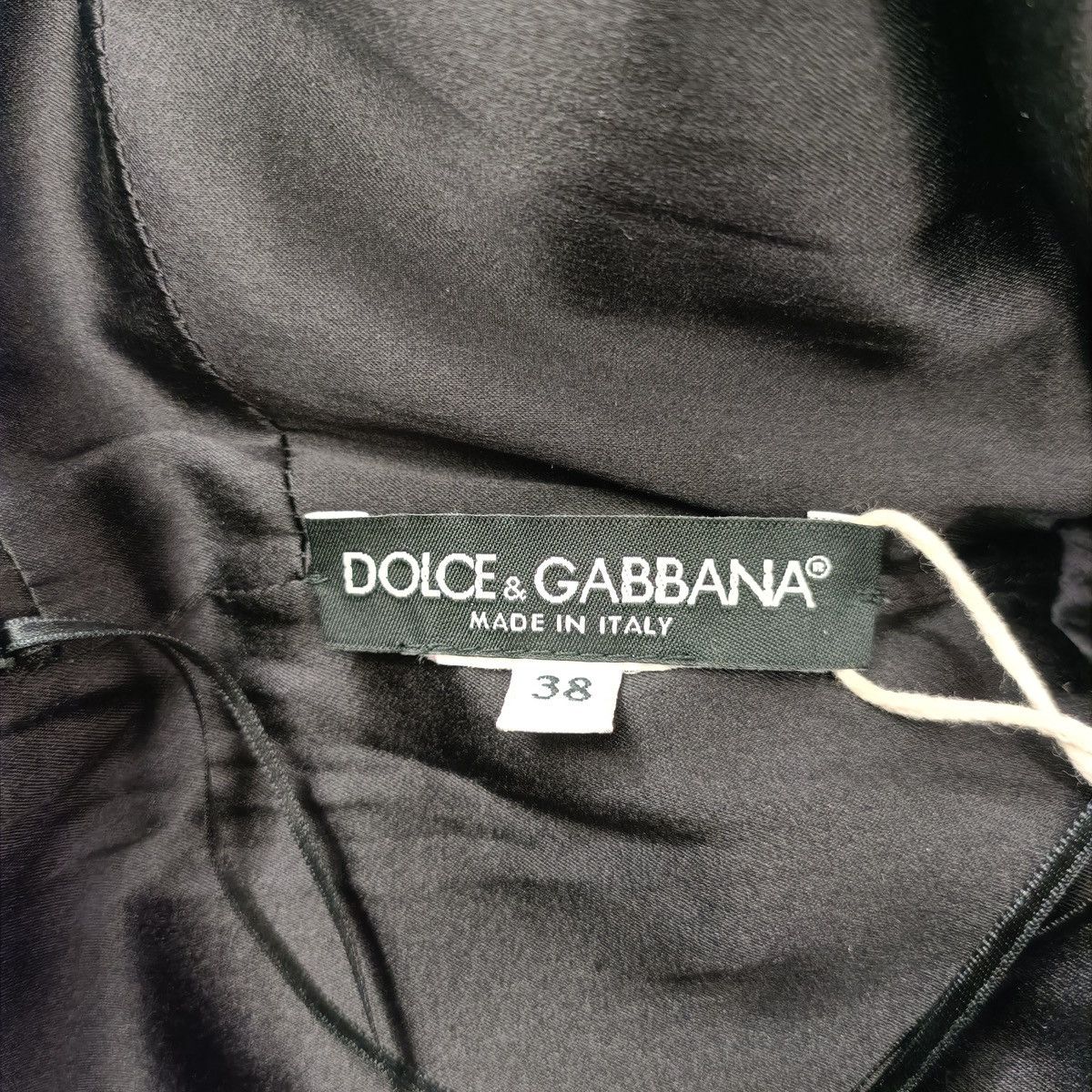 Dolce & Gabbana Dolce & Gabbana Black V-neck Half-sleeve Dress K26WX Size S / US 4 / IT 40 - 6 Thumbnail