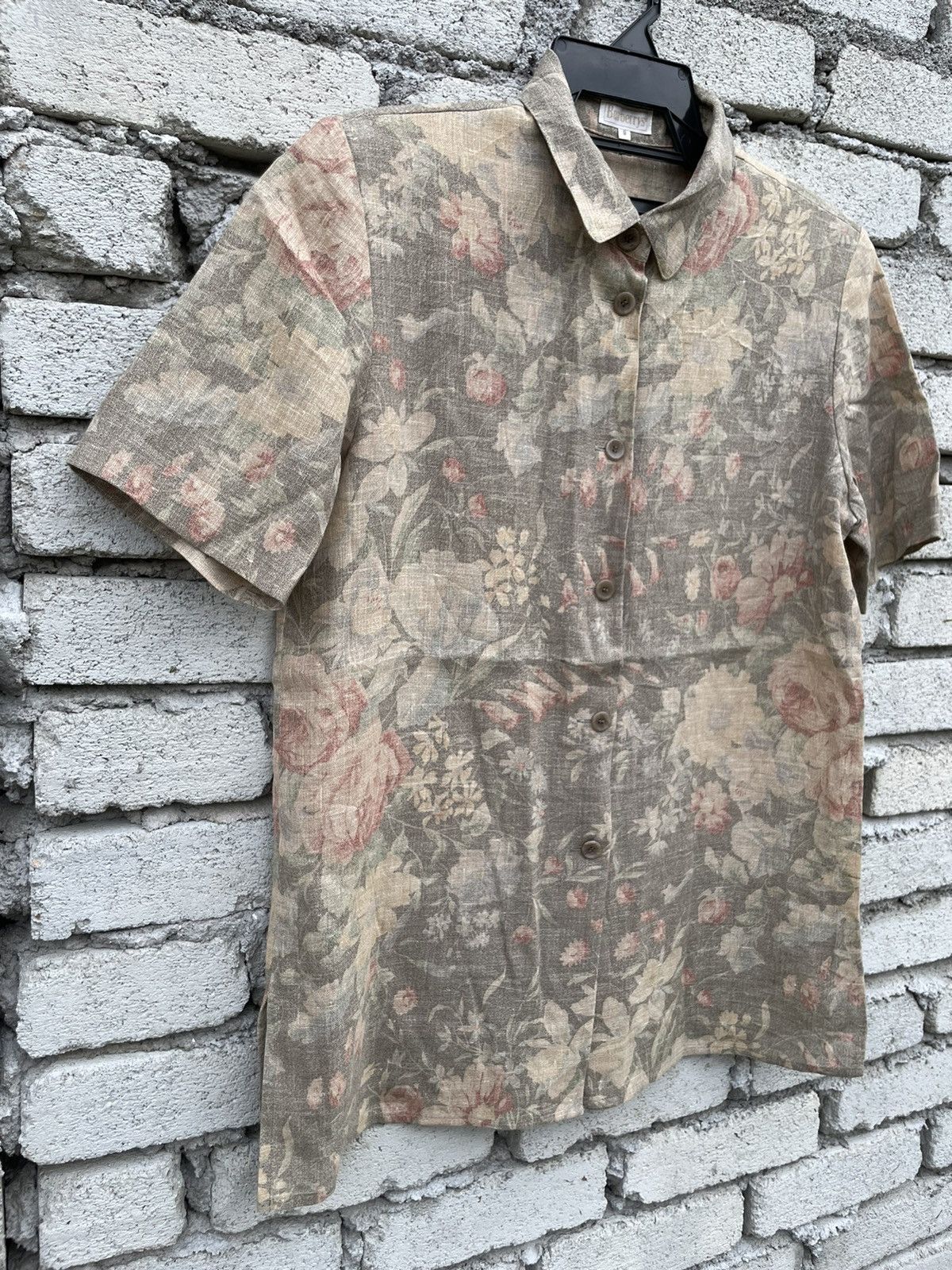 Burberry × Vintage Vintage Burberrys Linen Wool Button Shirt Size M / US 6-8 / IT 42-44 - 2 Thumbnail