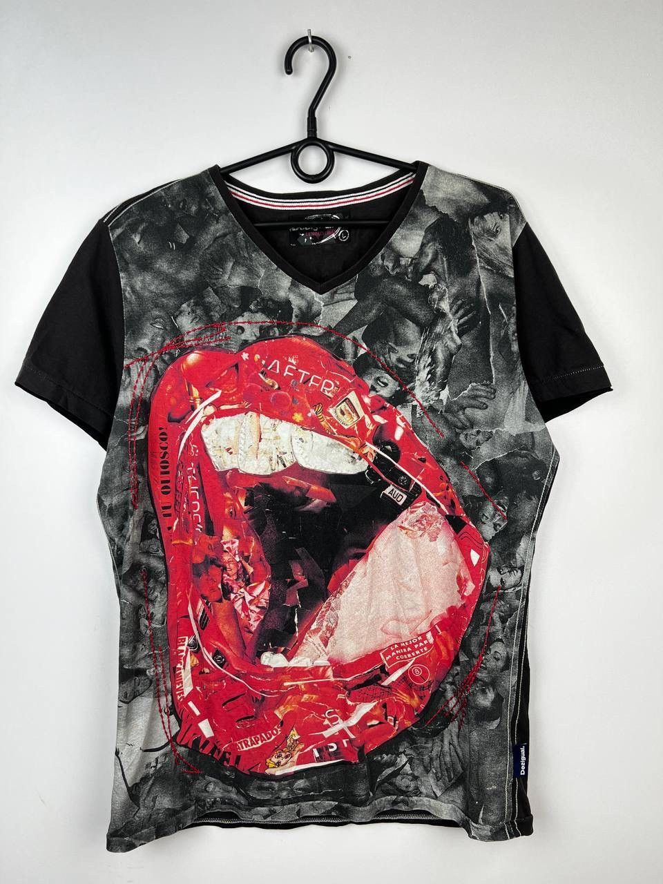 Desigual Desigual luxury streetwear t-shirts size L Size US L / EU 52-54 / 3 - 1 Thumbnail