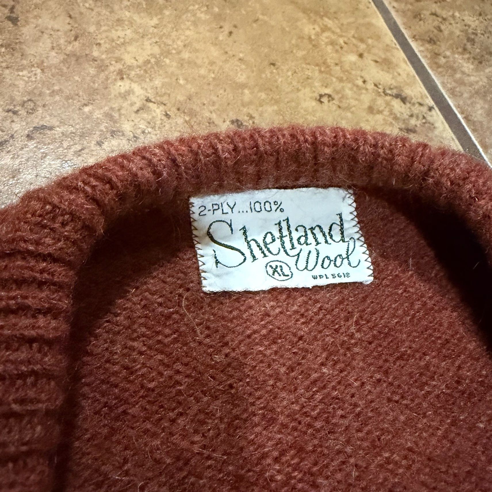 Vintage VINTAGE Revere Wool Sweater Brick Red 2 Ply Large XL Mens Pullover Crew Neck 50s 60s Classic, College, Retro, Minimalist, Aesthetic Size US XL / EU 56 / 4 - 2 Thumbnail
