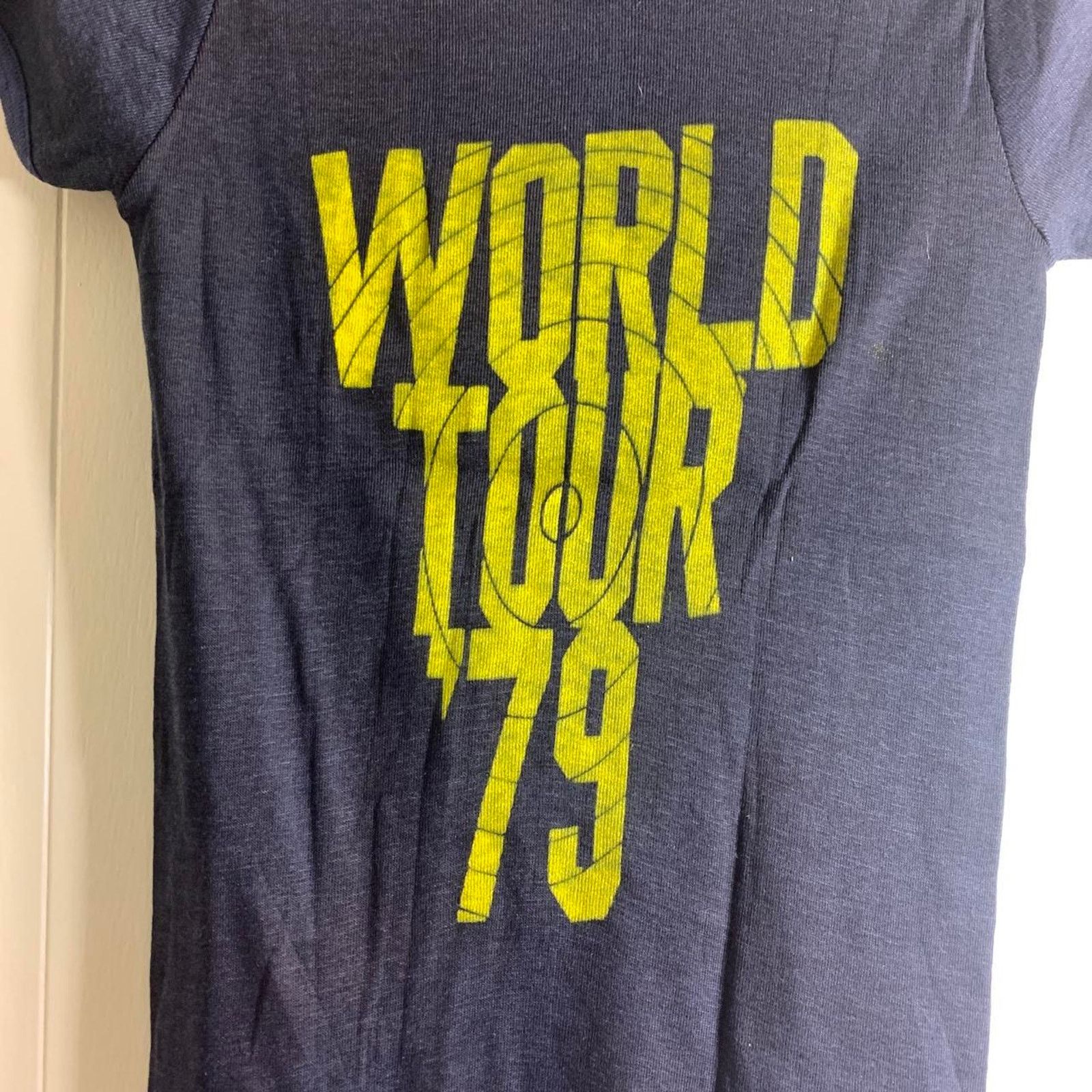 Vintage 1979 ALICE COOPER Mad House Rock Tour graphic tee shirt M Size US M / EU 48-50 / 2 - 7 Thumbnail