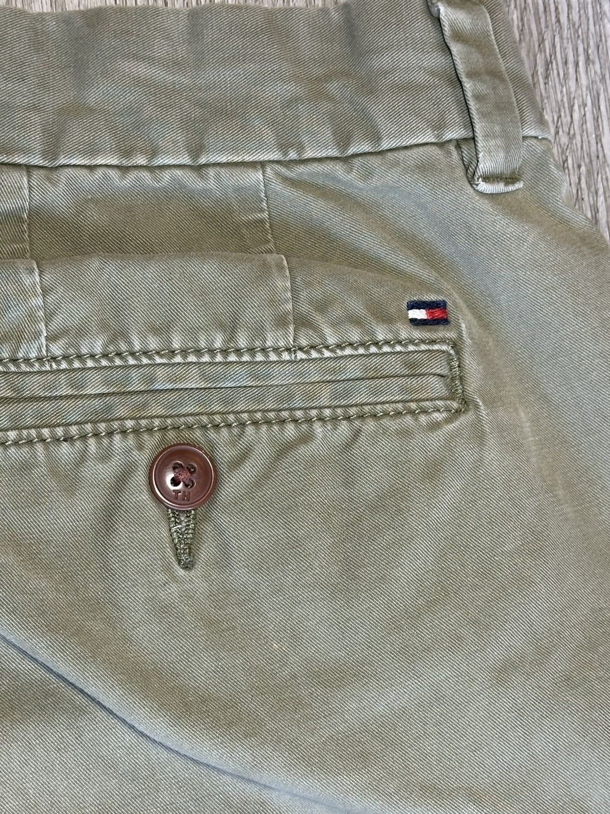 Designer × Tommy Hilfiger Tommy Hilfiger Khaki Chino Pants W34 I32 Size US 34 / EU 50 - 7 Thumbnail
