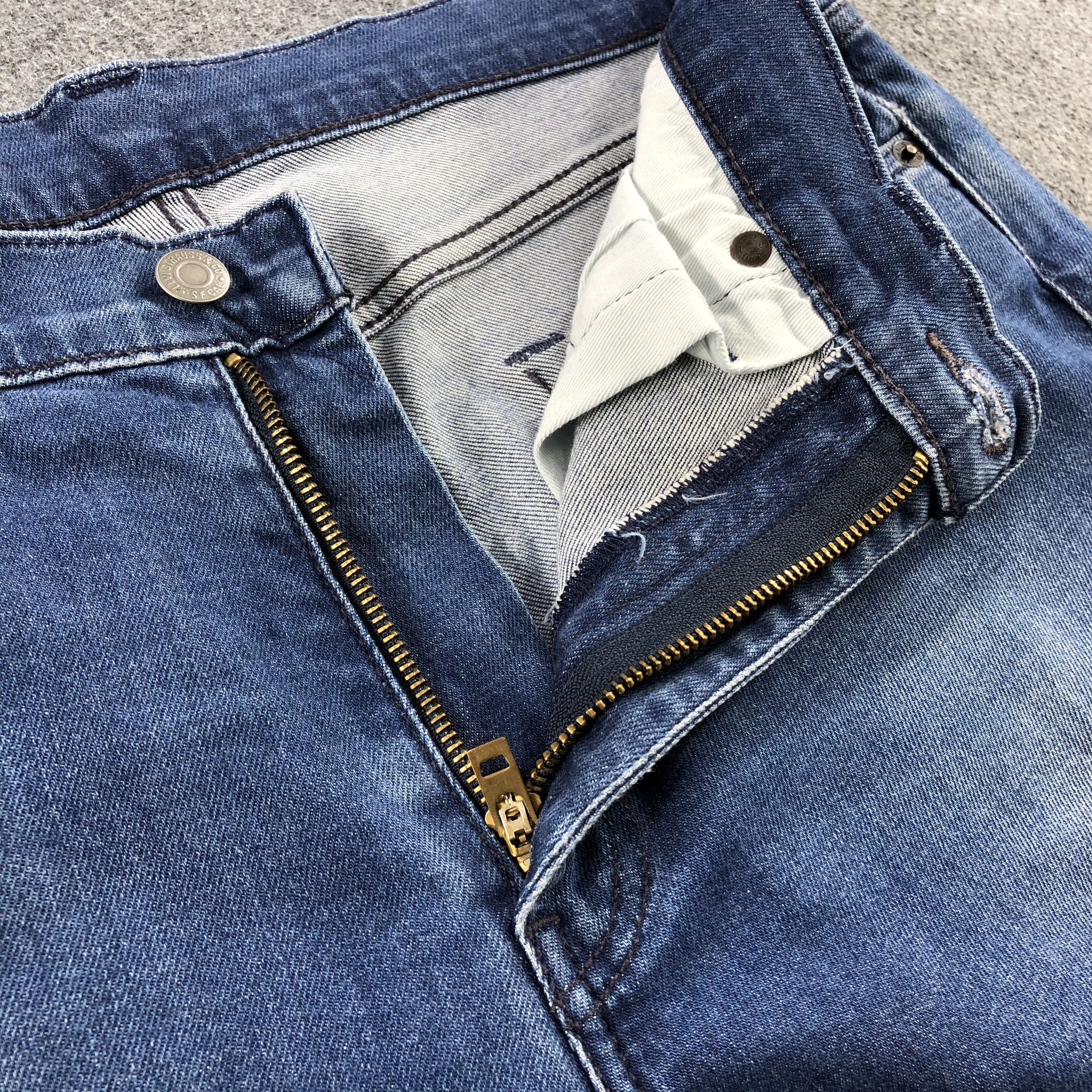 Levi's Vintage Blue Wash Levis 511 Jeans-J2158 Size US 34 / EU 50 - 8 Thumbnail