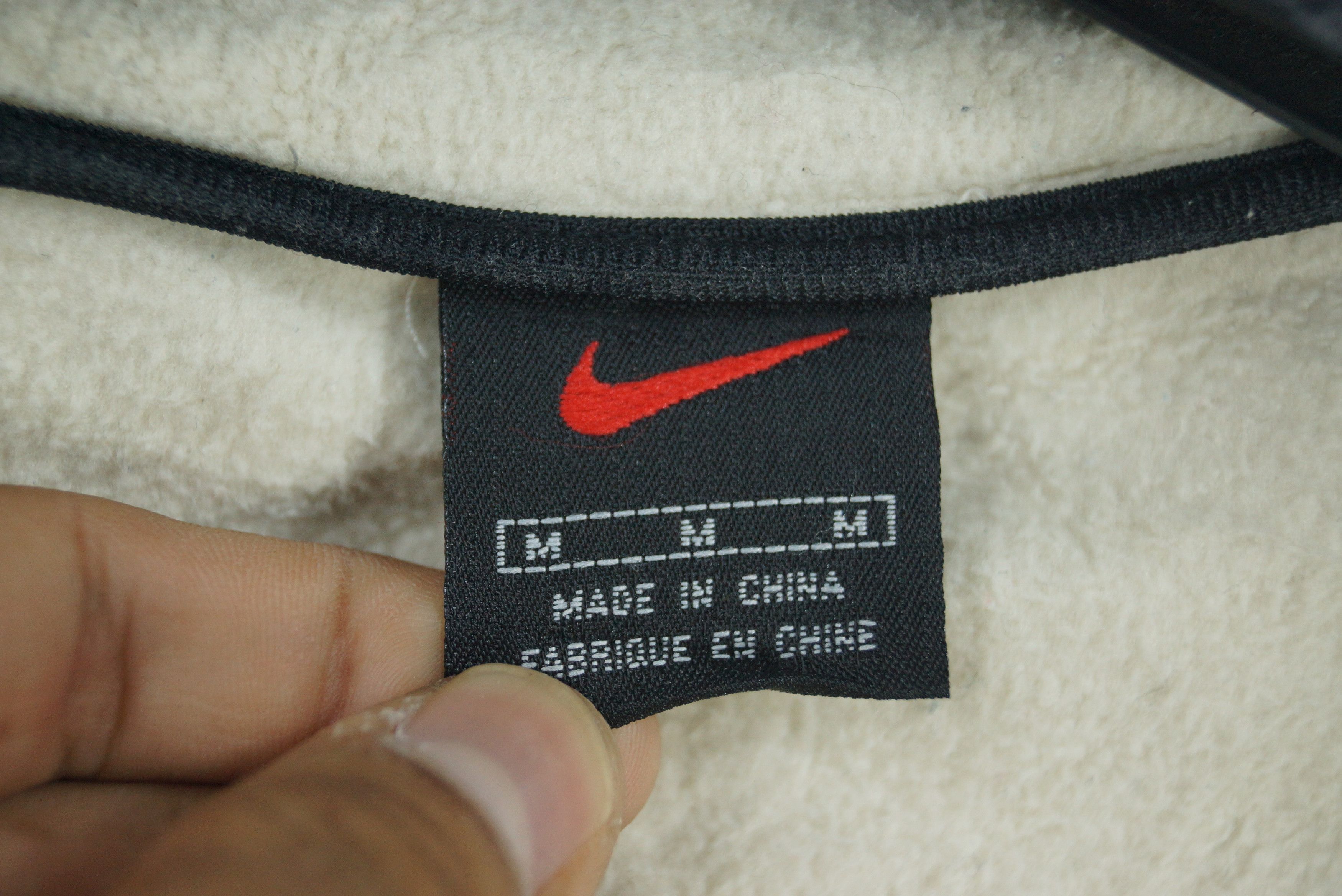 Nike × Vintage Vintage Nike Sweater Fleece Small Logo Size US M / EU 48-50 / 2 - 4 Thumbnail