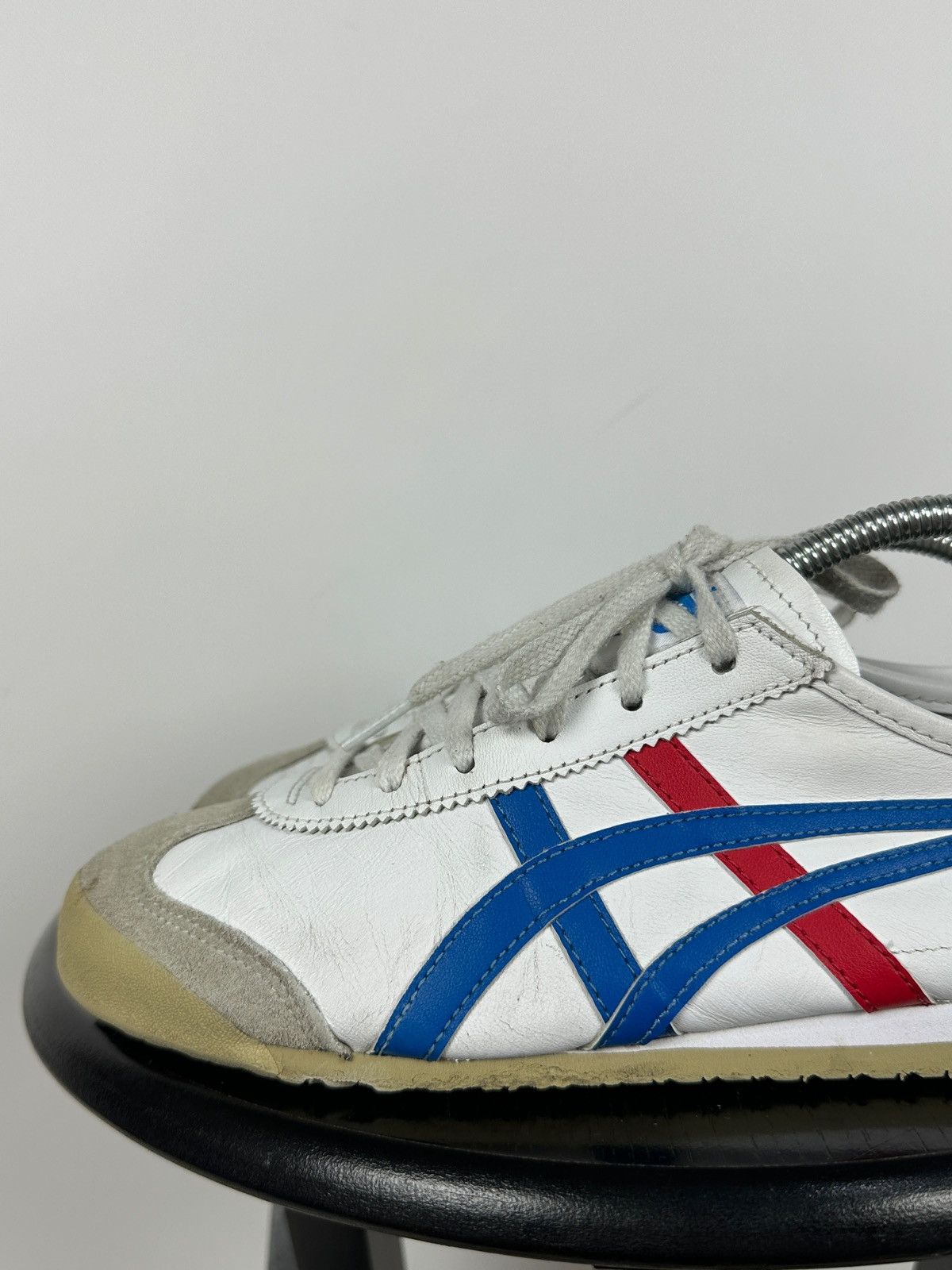 Onitsuka Tiger Vintage Onitsuka Tiger Mexico 66 Leather Sneakers Size US 7 / EU 40 - 13 Thumbnail