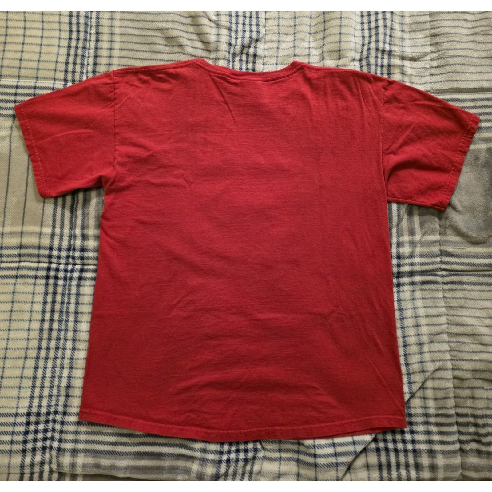 Mickey Unlimited VINTAGE Mickey Unlimited Mickey & Minnie Mouse Kiss Red Adult Large T-Shirt Short Sleeve Cotton Graphic Print Mens 90s Disney Size US L / EU 52-54 / 3 - 3 Thumbnail
