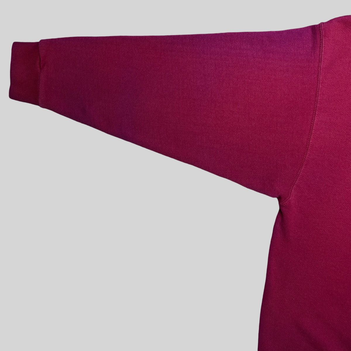 Nike × Vintage Vintage 90s Nike Red Swoosh Embroidered Pull Over Sweatshirt Size US L / EU 52-54 / 3 - 9 Thumbnail
