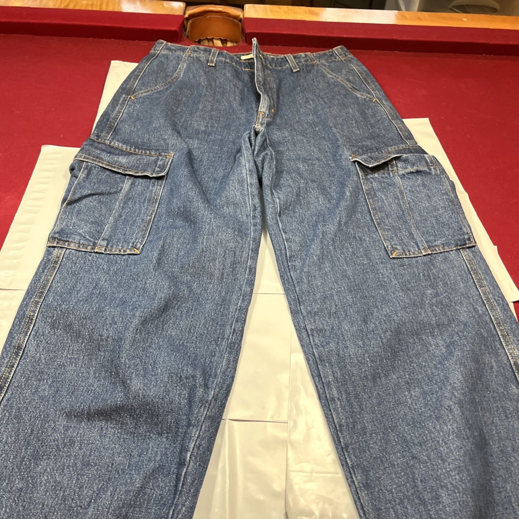 Levi's VINTAGE Levi's '94 Baggy Blue Jeans Cargos Mid Rise Loose Womens 30/30 Cinch Leg Denim Cotton 5-Pocket Cargo Pocket 90s Grunge Retro Womens Jeans Size 30" / US 8 / IT 44 - 5 Thumbnail