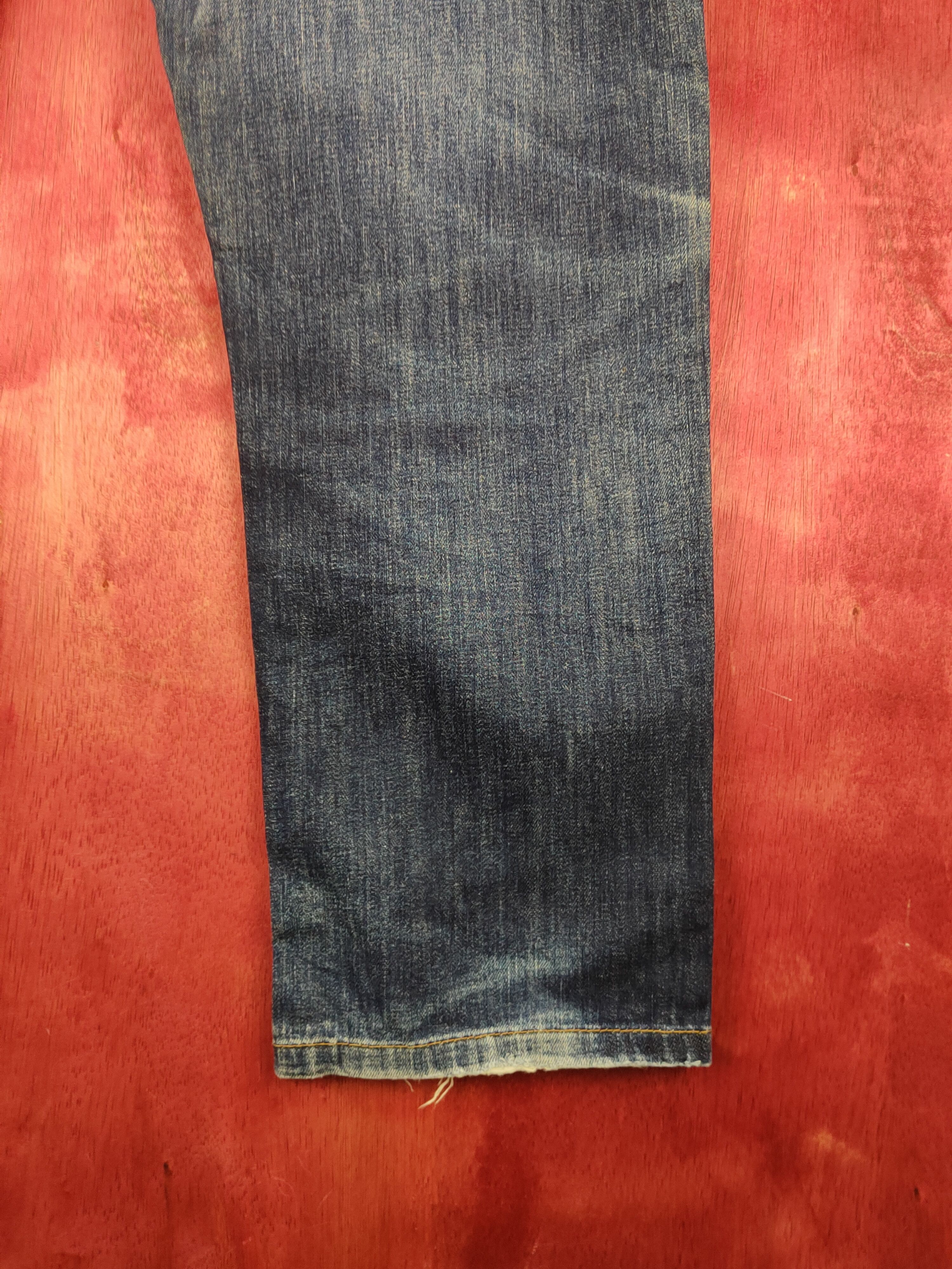 Japanese Brand Uniqlo Dark Blue Distressed ripped faded Denim #S1546 Size US 35 - 11 Thumbnail