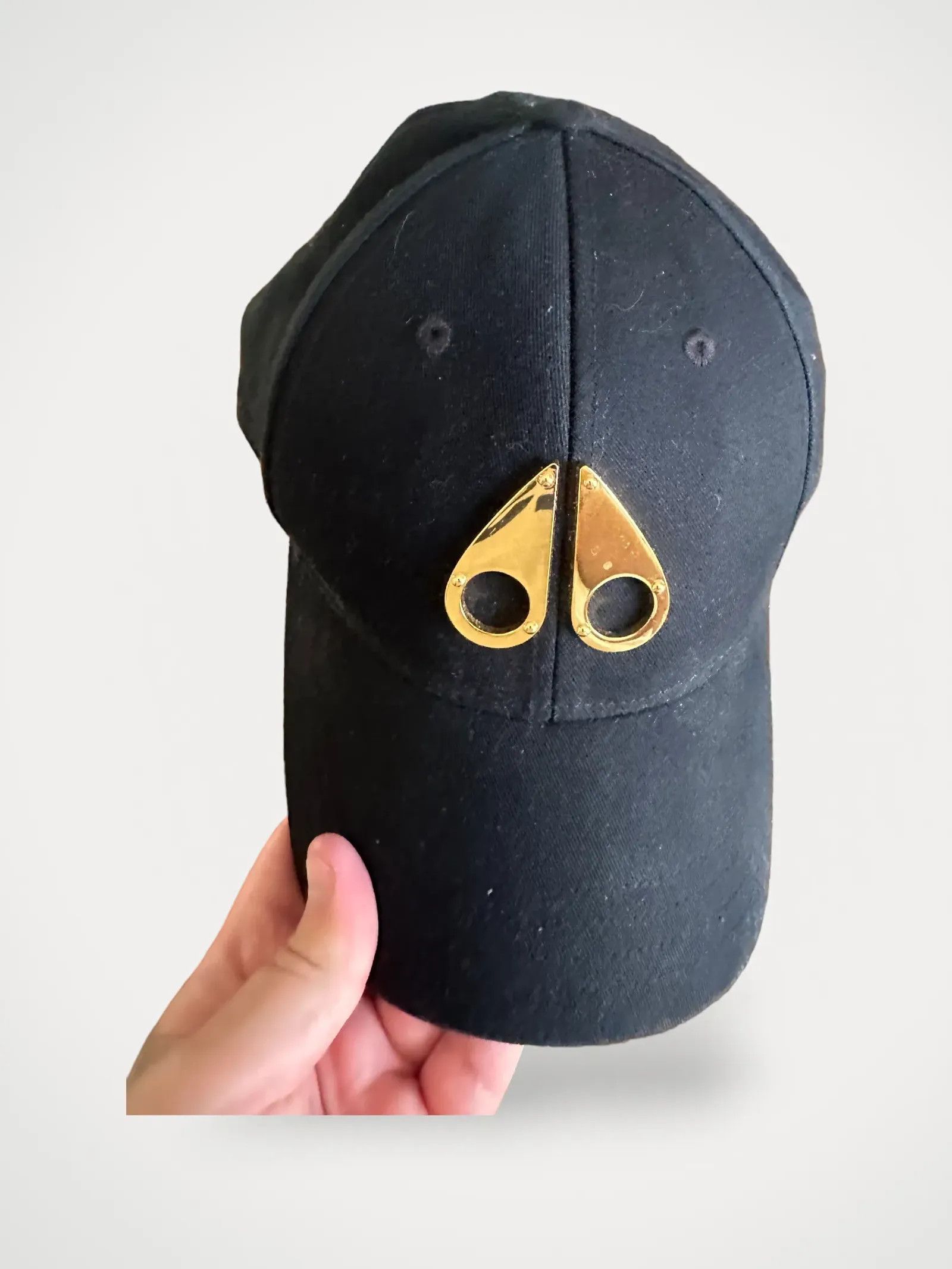 Moose Knuckles Moose Knuckles Hat Size ONE SIZE - 1 Thumbnail