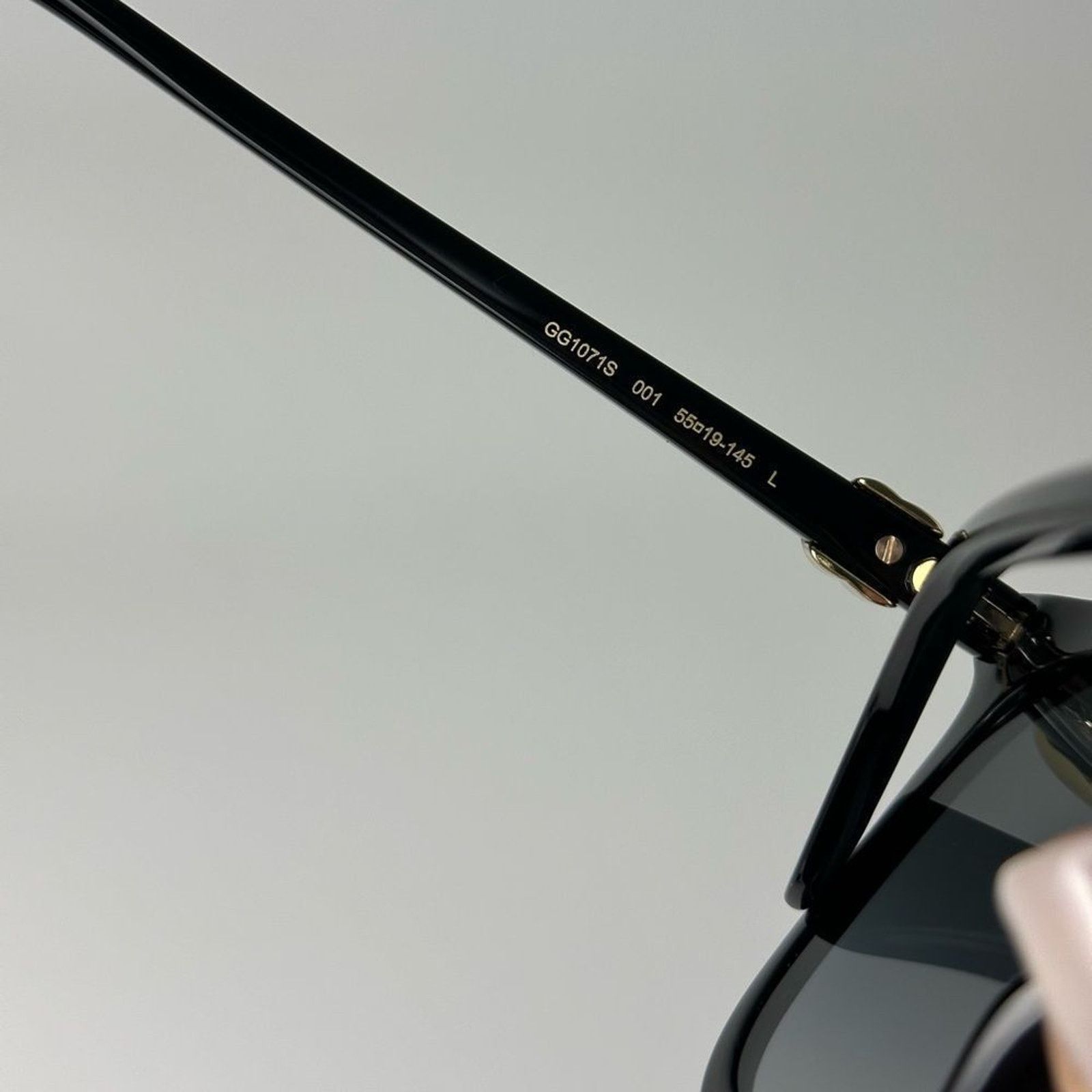 Gucci BRAND NEW GUCCI GG1071S 001 Black/Grey Women Sunglasses Size ONE SIZE - 3 Thumbnail