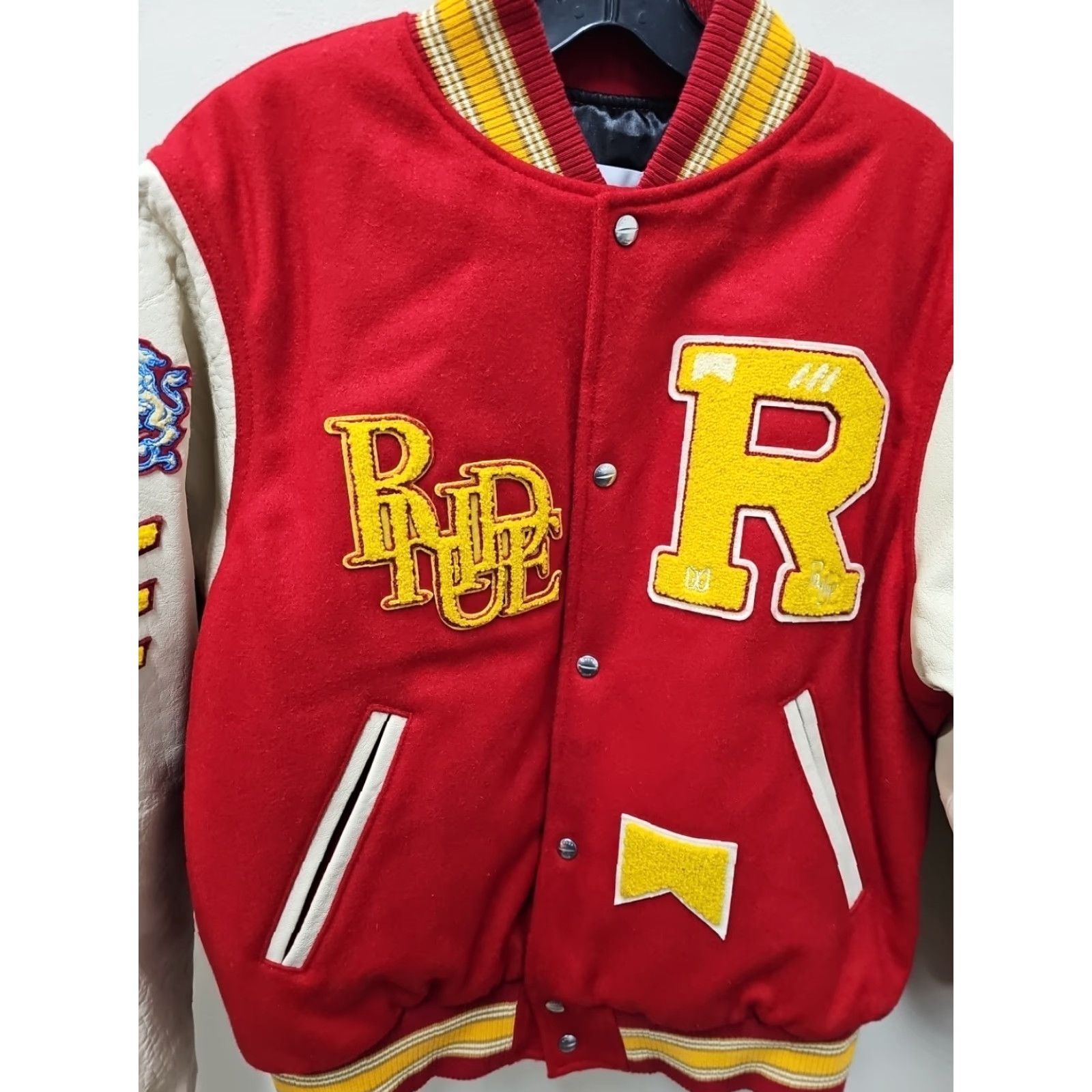 Rhude RHUDE BULL MARKET Wool Blend VARSITY JACKET - RED Size Large Mens Jacket Red Varsity Wool Blend Deadstock, New 23 Chest 26.5 Length Size US L / EU 52-54 / 3 - 2 Thumbnail