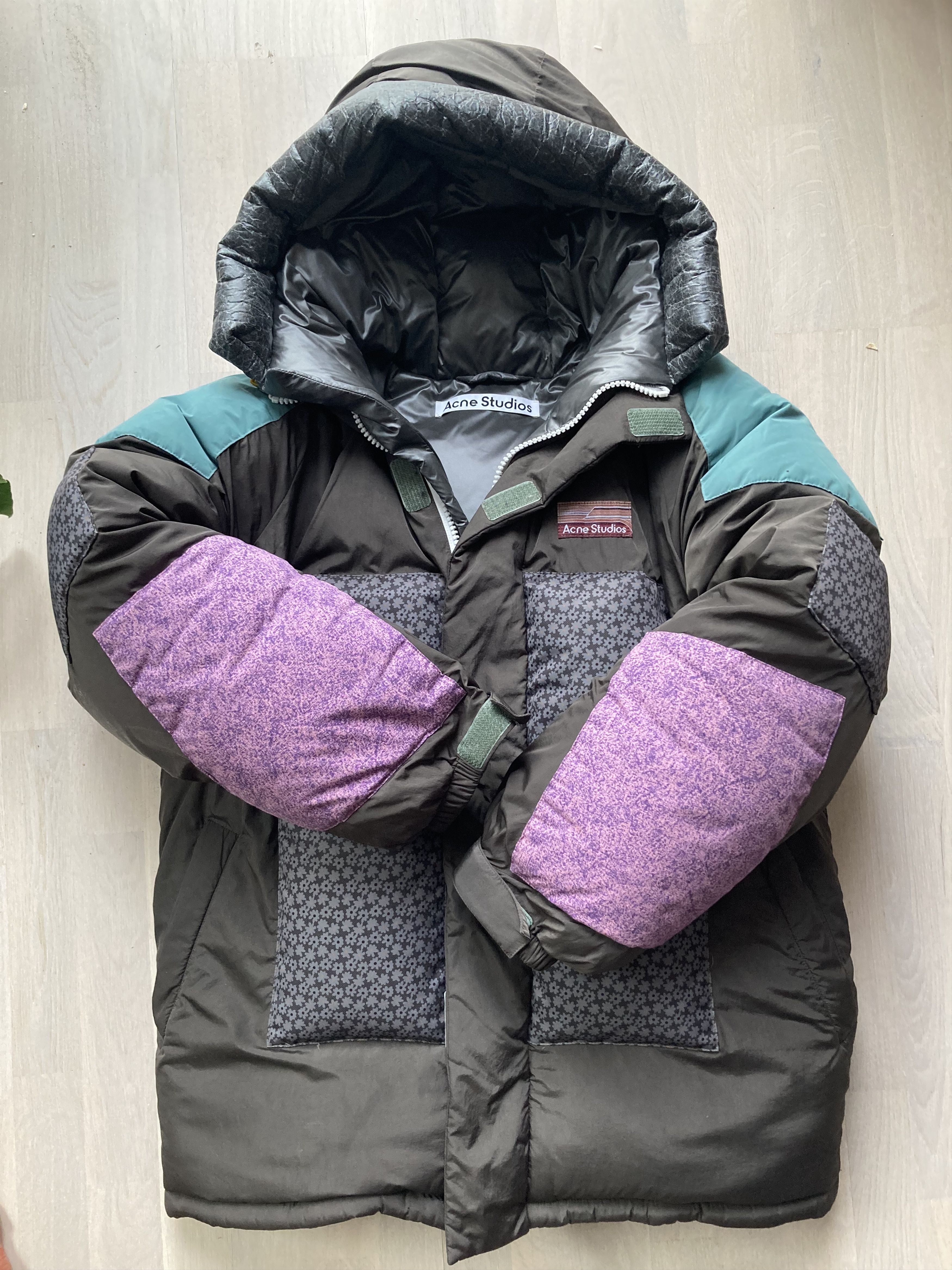 Acne Studios Hooded ripstop puffer Size US S / EU 44-46 / 1 - 3 Thumbnail