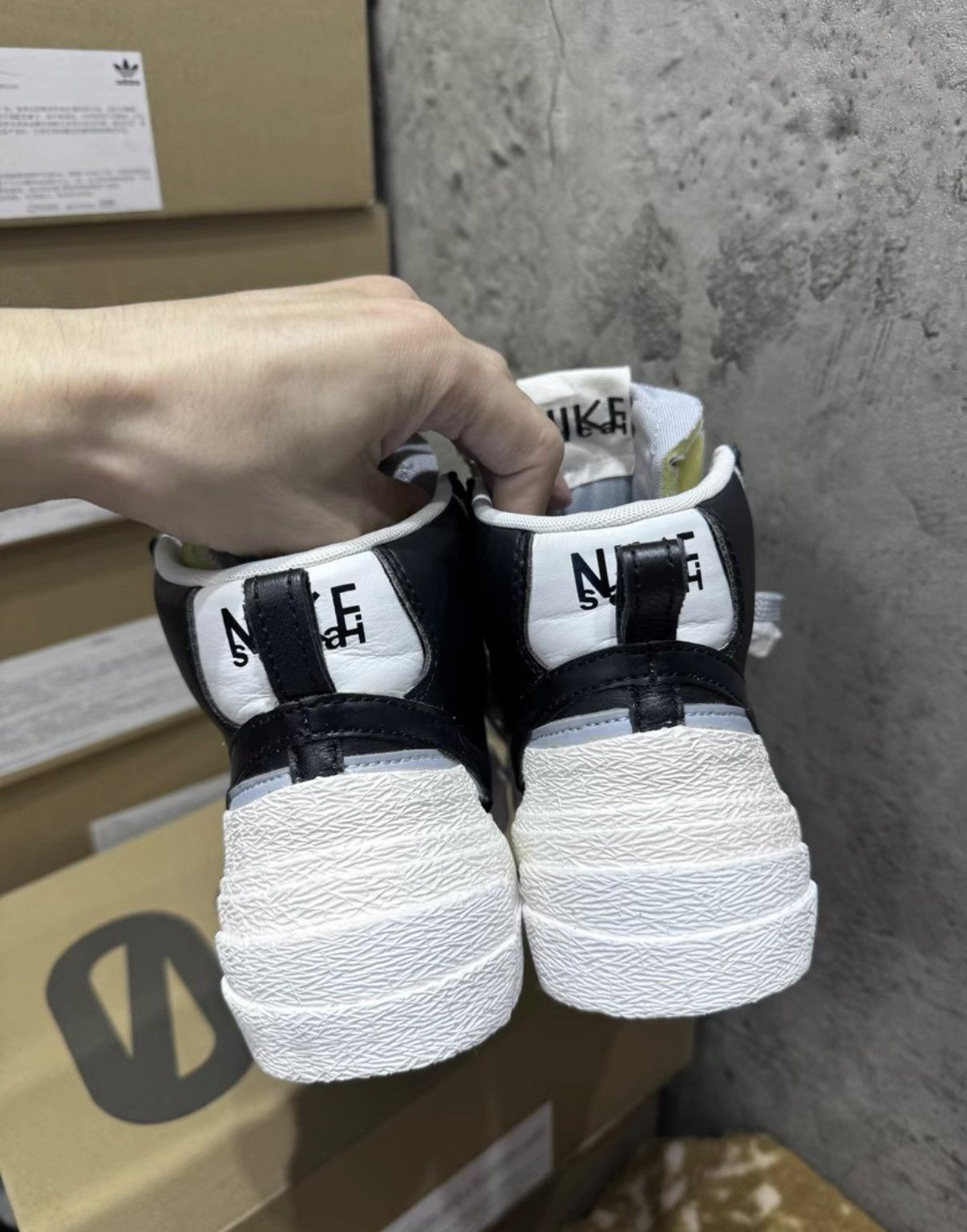 Nike Nike x Sacai Blazer Mid, Deconstructed K37 Size US 7.5 / IT 37.5 - 3 Thumbnail