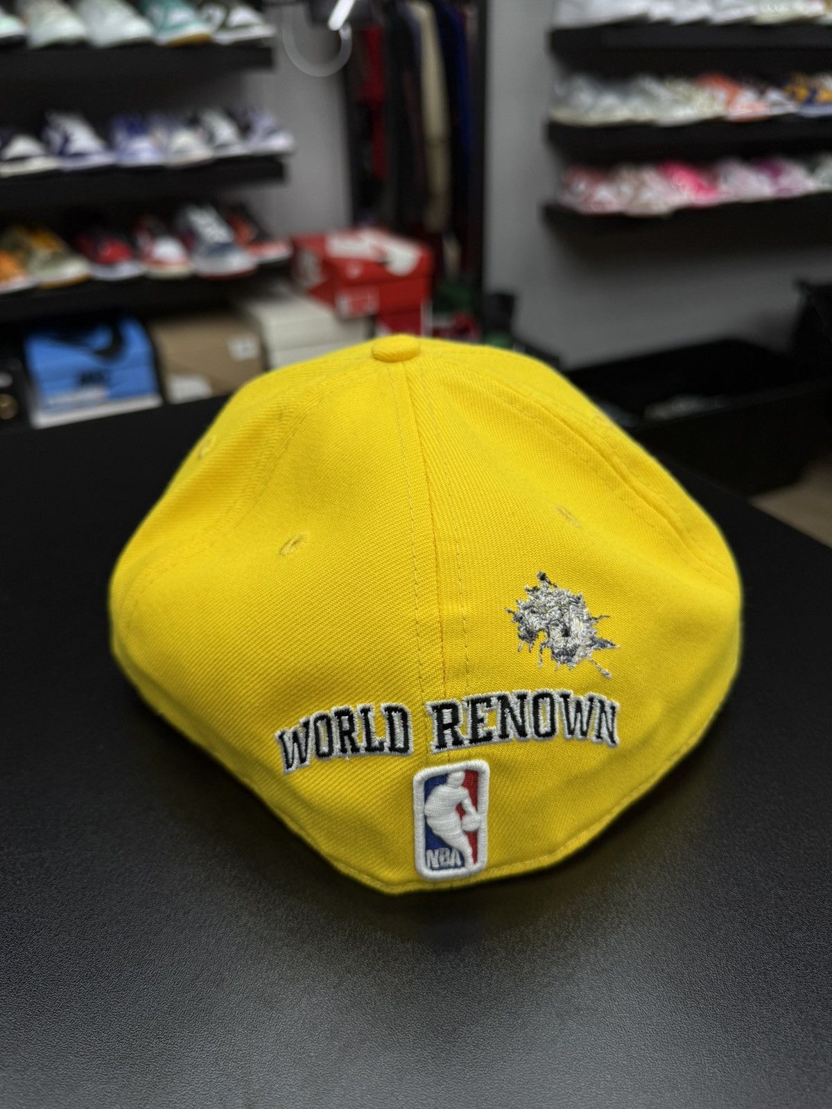 New Era New ERA Size 8 Fitted Hat Lakers Yellow Purple Size ONE SIZE - 4 Thumbnail