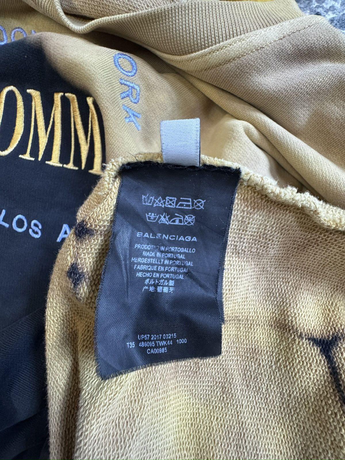 Balenciaga Balenciaga Homme Bleached Distressed Sweatshirt Size US S / EU 44-46 / 1 - 10 Thumbnail