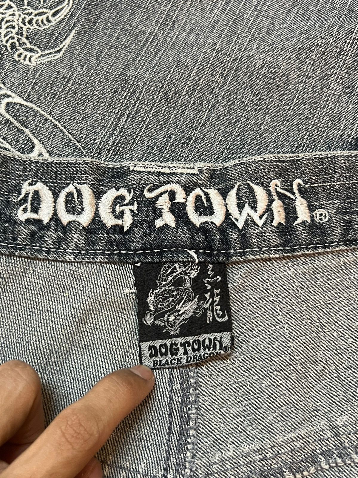 Dogtown Rare Baggy Vintage 90s Dogtown Black Dragon - Embroidered Size US 31 - 15 Thumbnail