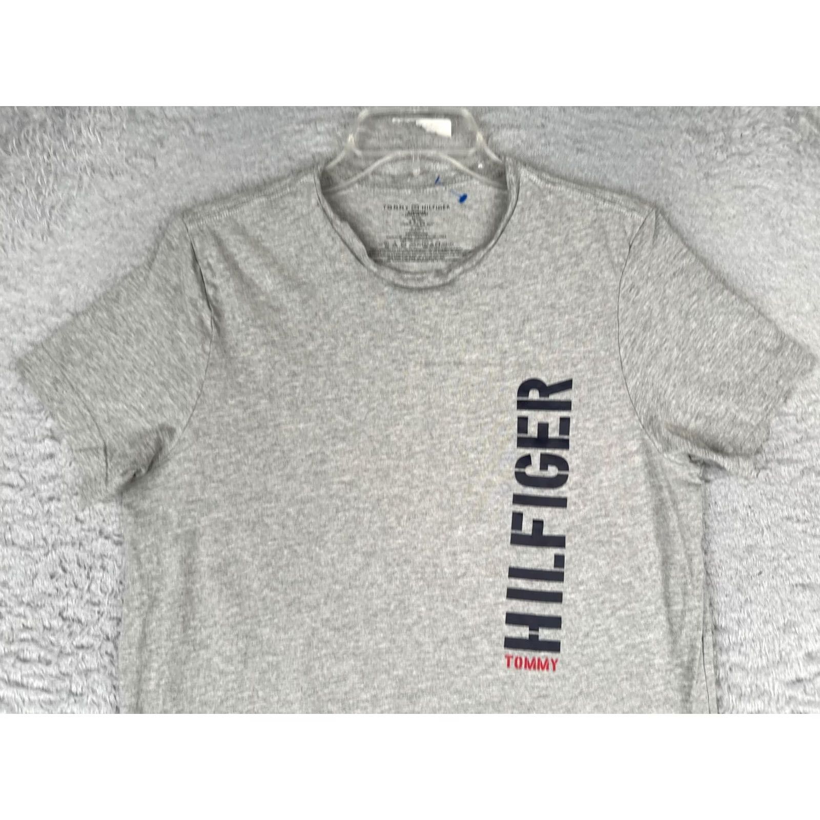 Tommy Hilfiger Tommy Hilfiger Shirt Mens Small Gray Crew Neck Short Sleeve Logo Tagless Jersey Size US S / EU 44-46 / 1 - 4 Thumbnail