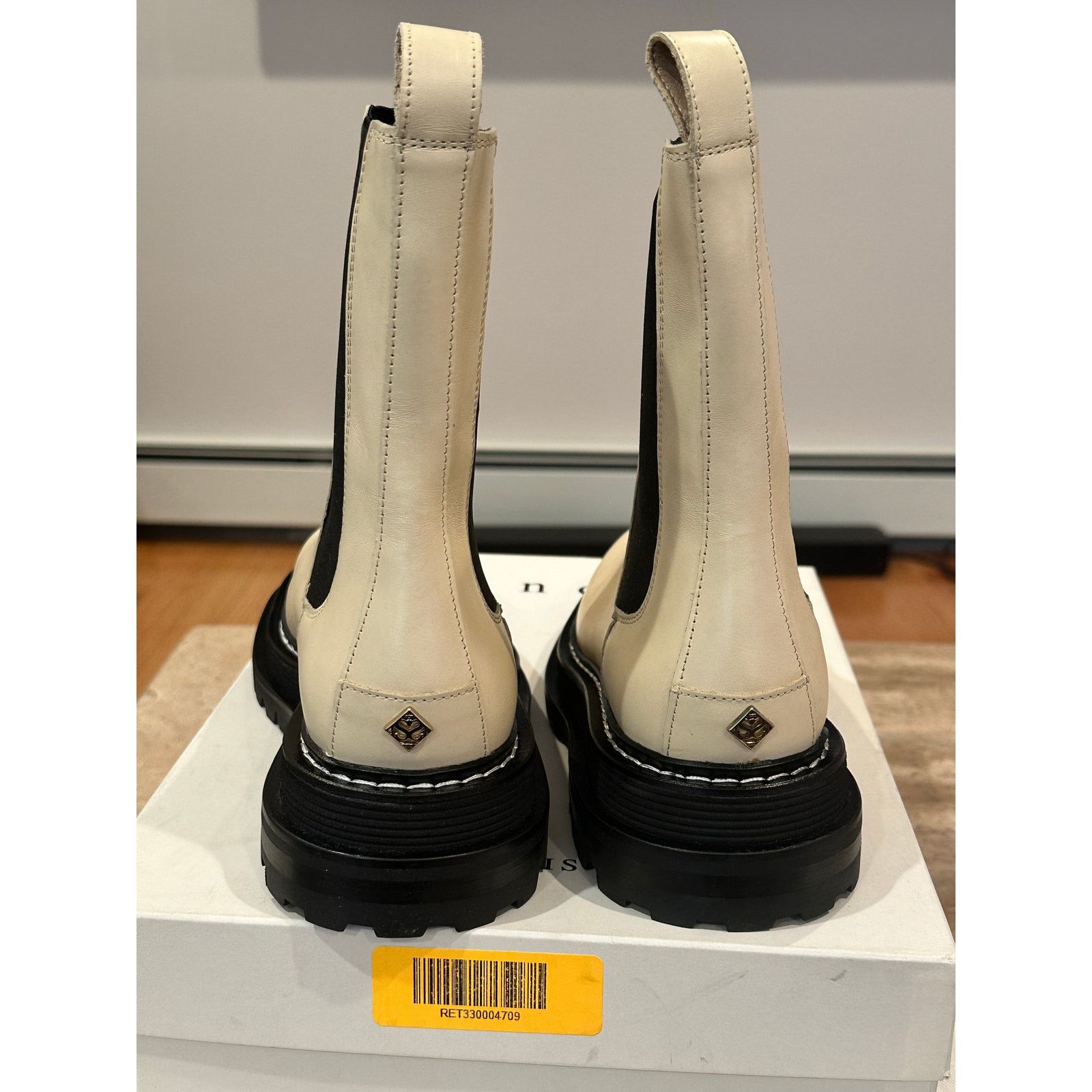 Sandro NEW Sandro Liam Ecru Leather Chelsea Boots 36 Size US 5.5 / IT 35.5 - 4 Thumbnail