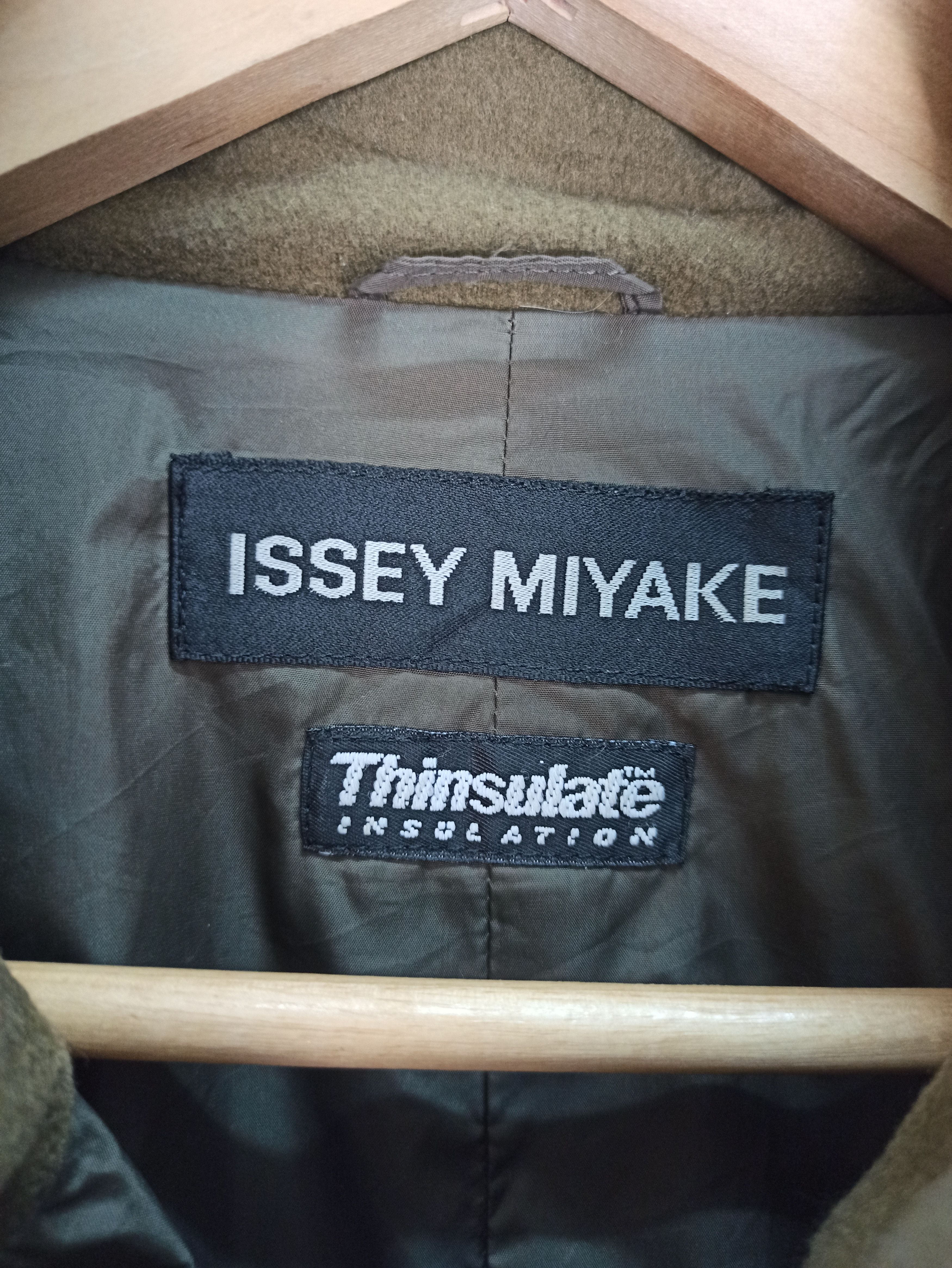 Issey Miyake Vintage ISSEY MIYAKE Aw 2004 Thinsulate Long Coat Jacket Size US L / EU 52-54 / 3 - 13 Thumbnail