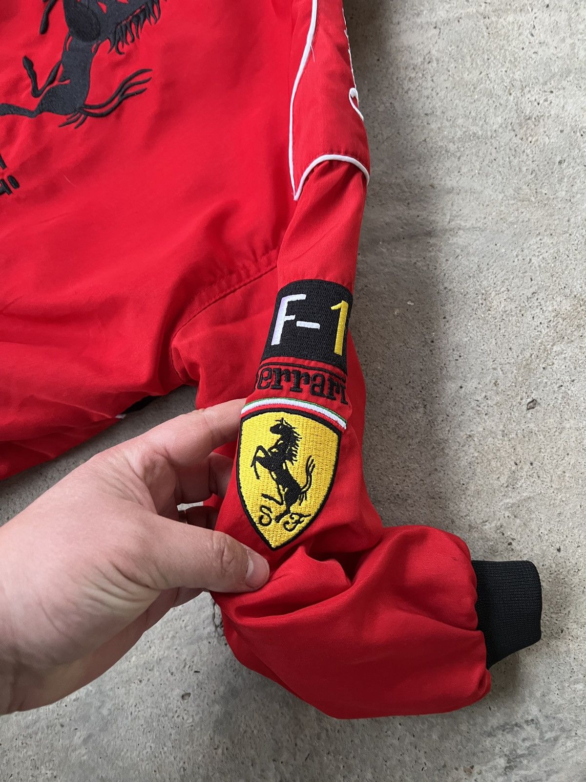 Ferrari Scuderia Ferrari F-1 Kids Jacket Size US XXS / EU 40 - 4 Thumbnail