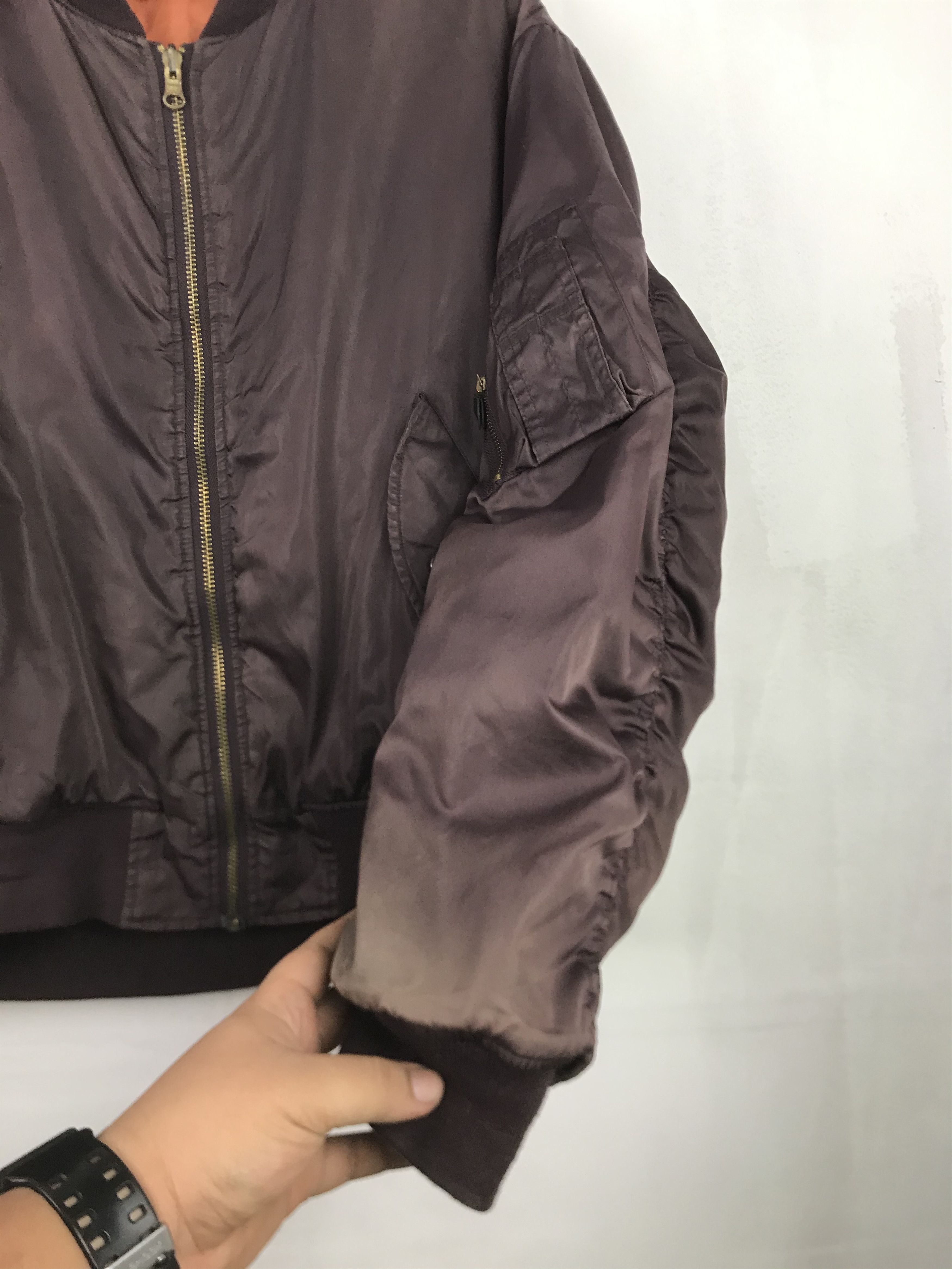 Japanese Brand Vintage Maroon Bomber Jacket Sunfaded Distressed Size US XXL / EU 58 / 5 - 6 Thumbnail