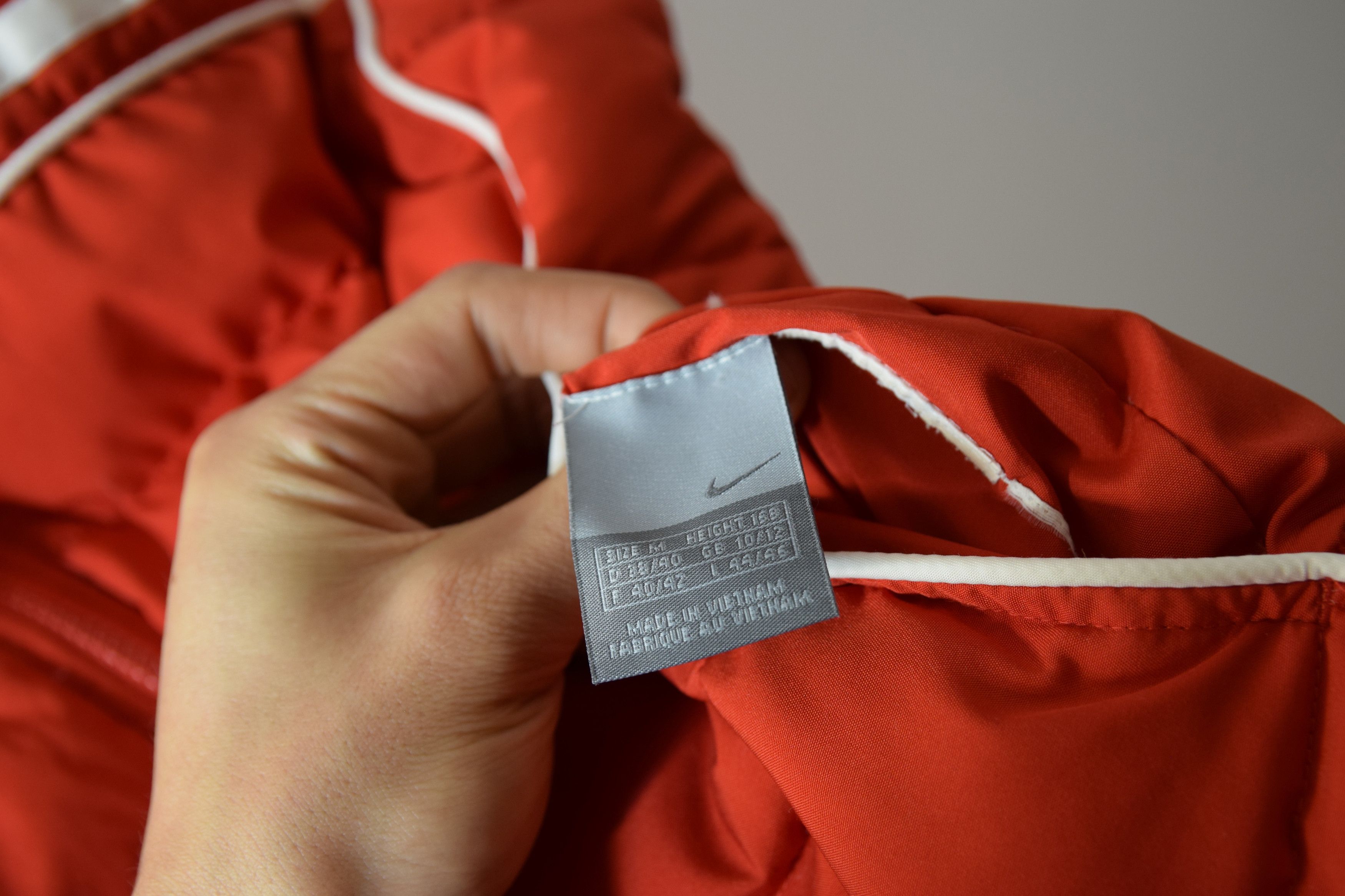 Nike × Vintage Nike Vintage Reversible Down Puffer Vest Red & White y2k Size M / US 6-8 / IT 42-44 - 4 Thumbnail