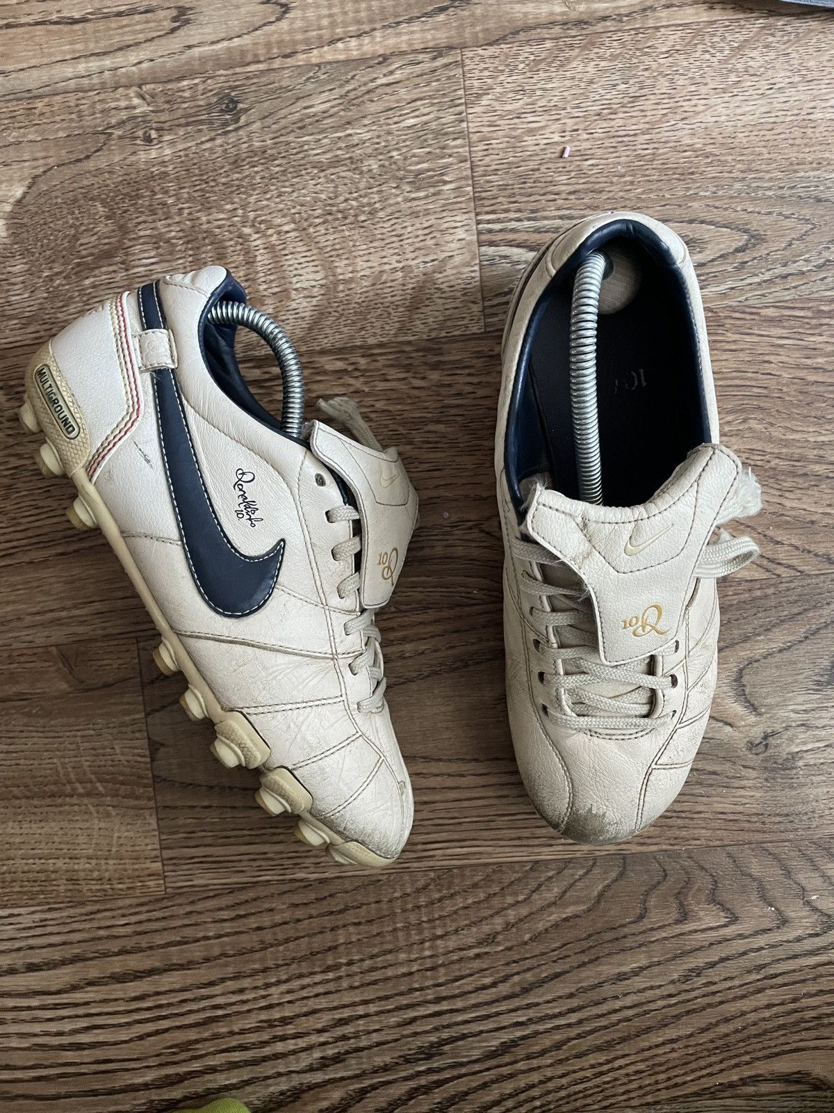 Nike 2007 Vintage Y2k Nike Ronaldinho Shoes Boots Soccer Football
