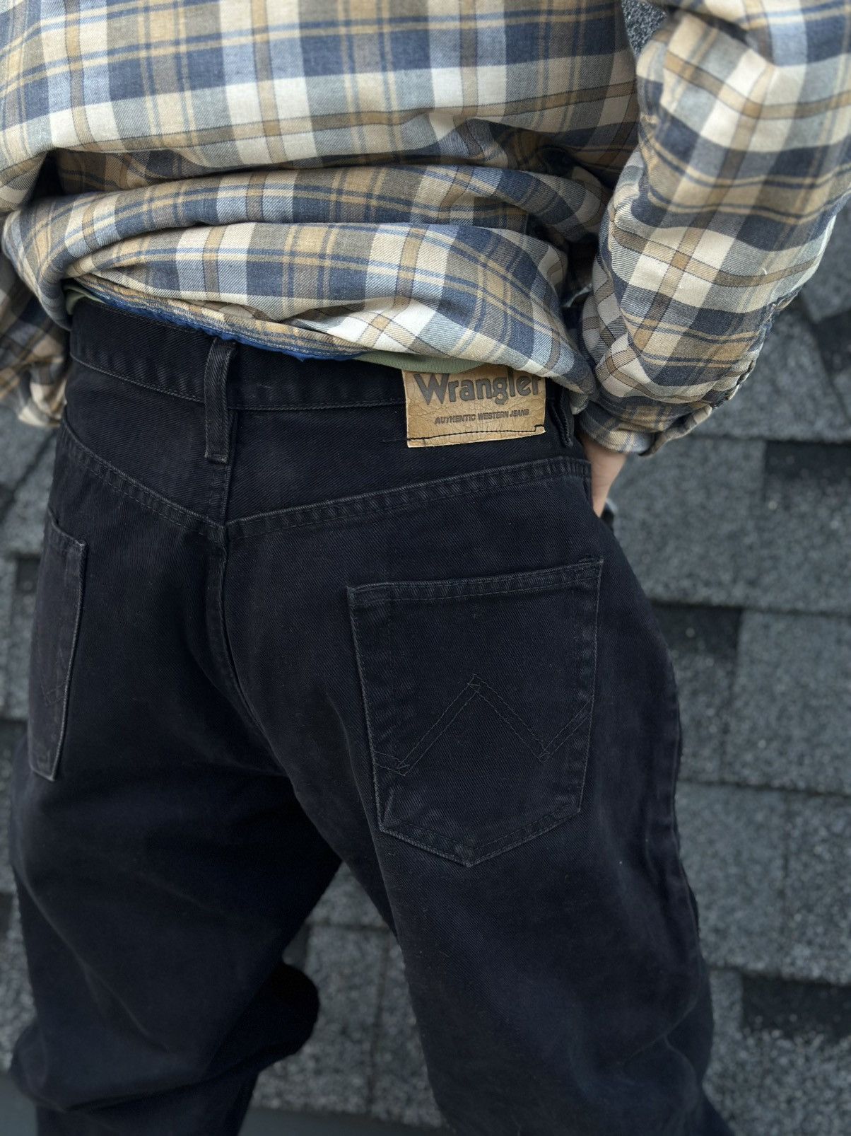Wrangler Vintage Western Style Wrangler Jeans Size 33 Y2K 00s Baggy Size US 33 - 2 Thumbnail