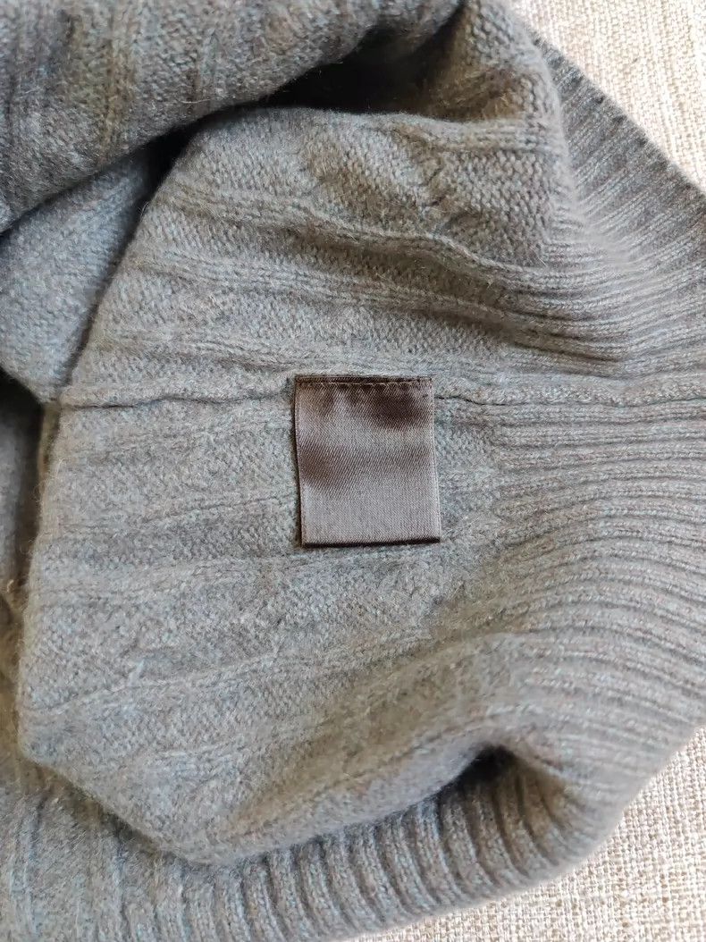 Loro Piana LORO PIANA size54 Small cashmere sweater knitwear Size US M / EU 48-50 / 2 - 6 Thumbnail