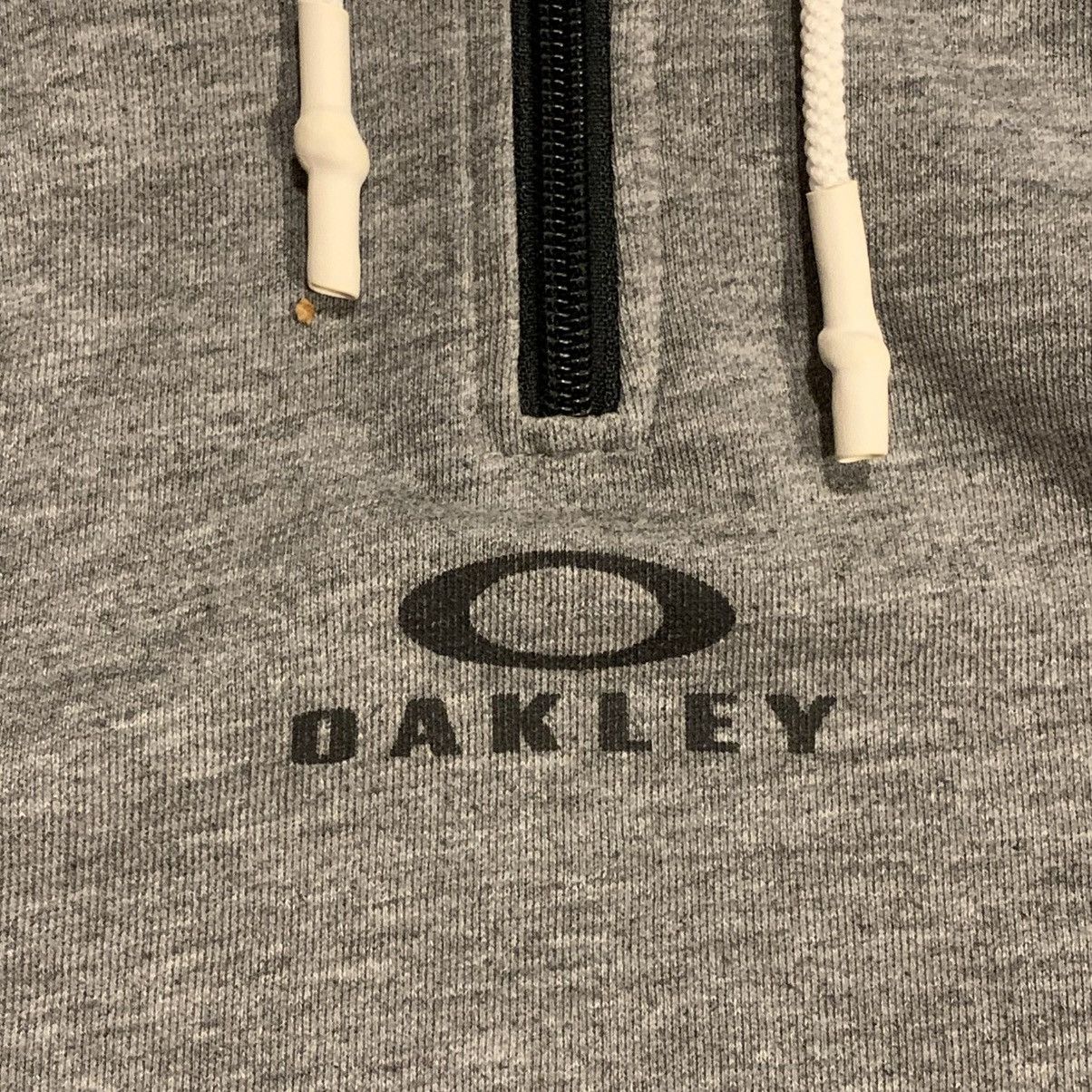 Oakley VINTAGE LATE 2000s OAKLEY QUARTER ZIP HOODIE Size US M / EU 48-50 / 2 - 5 Thumbnail