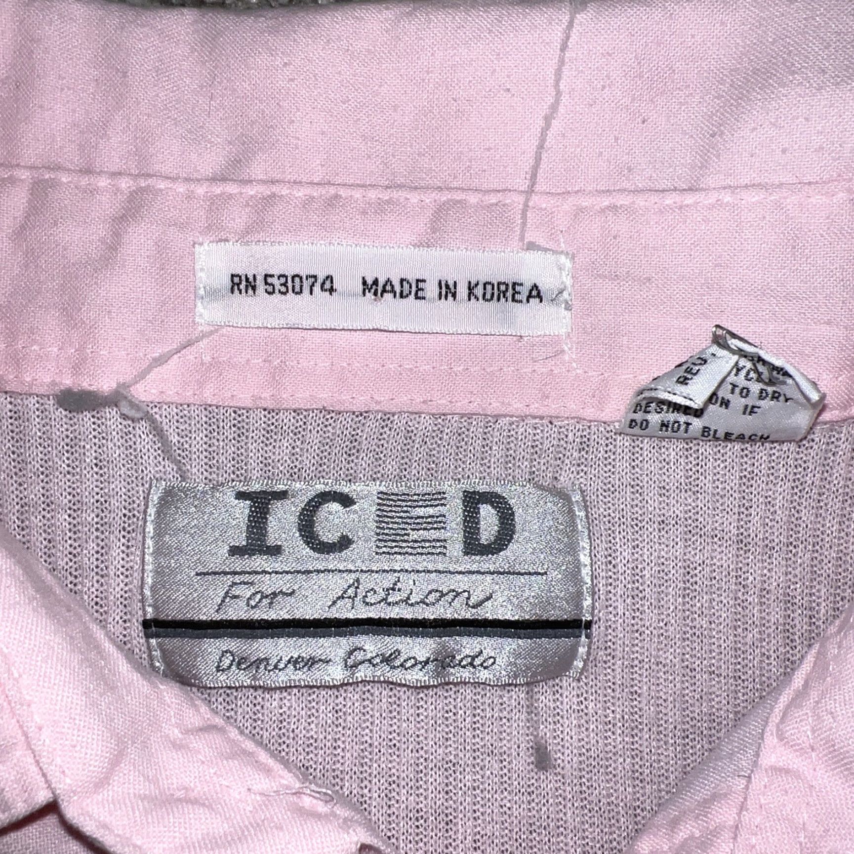 Pinko VTG Iced For Action RN 53074 Pink Half Button Up Shirt Mens Size L Shirt Mens Pink VTG Iced For Action RN 53074 Half Button Up Shirt L Pink Mens Size US L / EU 52-54 / 3 - 3 Thumbnail