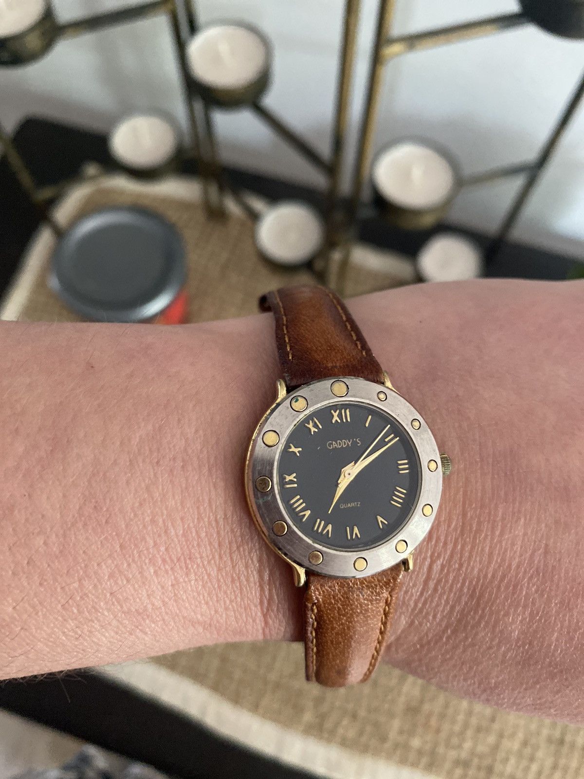 Other VINTAGE GADDY’S QUARTZ TWO TONED WATCH GENUINE LEATHER BAND Size ONE SIZE - 9 Thumbnail