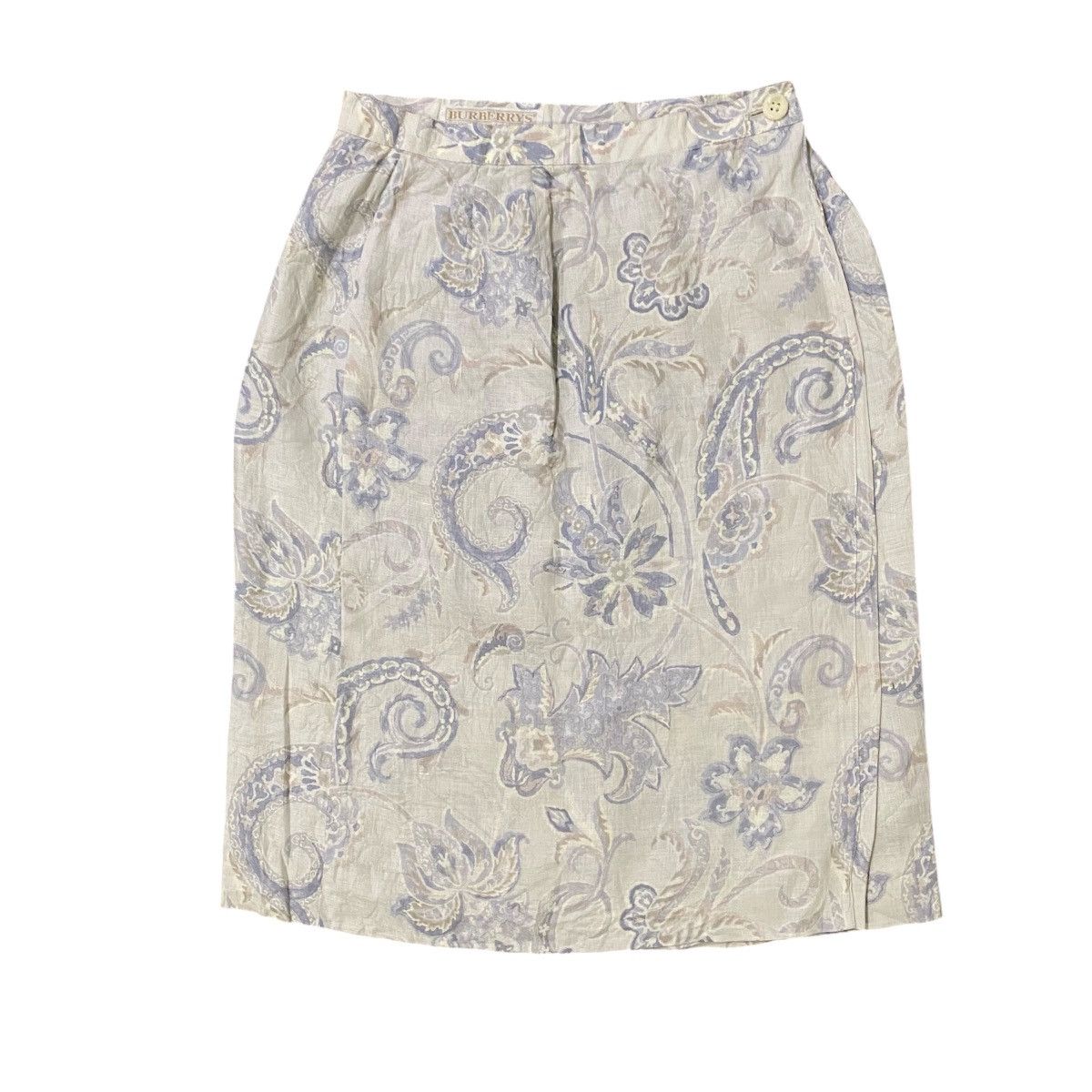 Burberry Vintage Burberry Floral Mini Skirt Made in Italy / Size 9 Size 26" / US 2 / IT 38 - 2 Thumbnail
