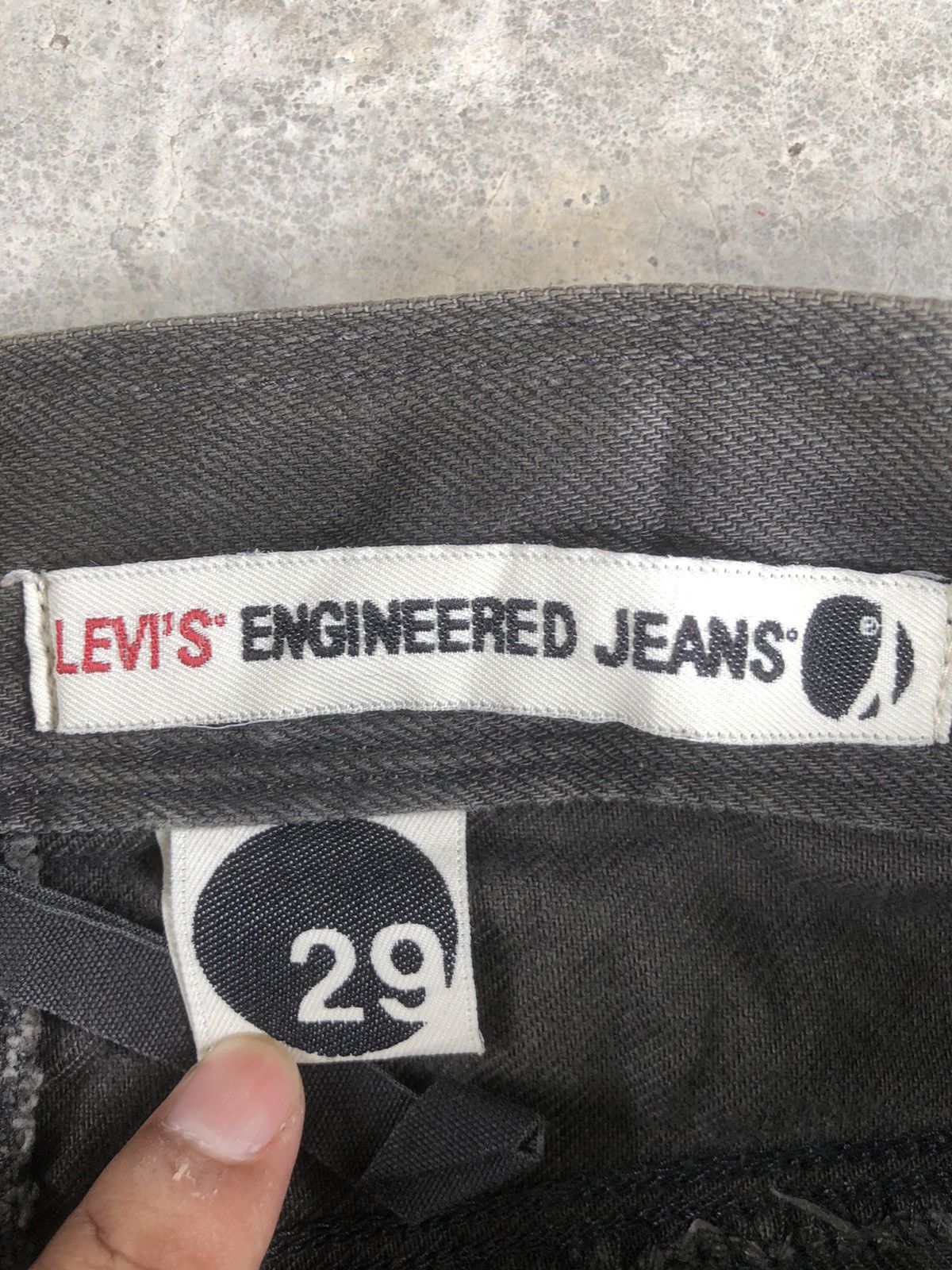 Levi's Y2K Levis Engineered Flared Jeans Distressed Jeans Size US 30 / EU 46 - 20 Thumbnail