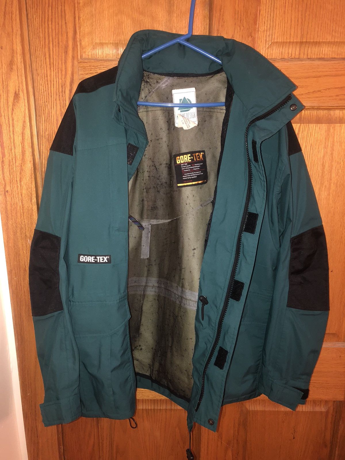 Goretex × Vintage Alpine Design ‘Gore-Tex’ Jacket Size US L / EU 52-54 / 3 - 4 Thumbnail