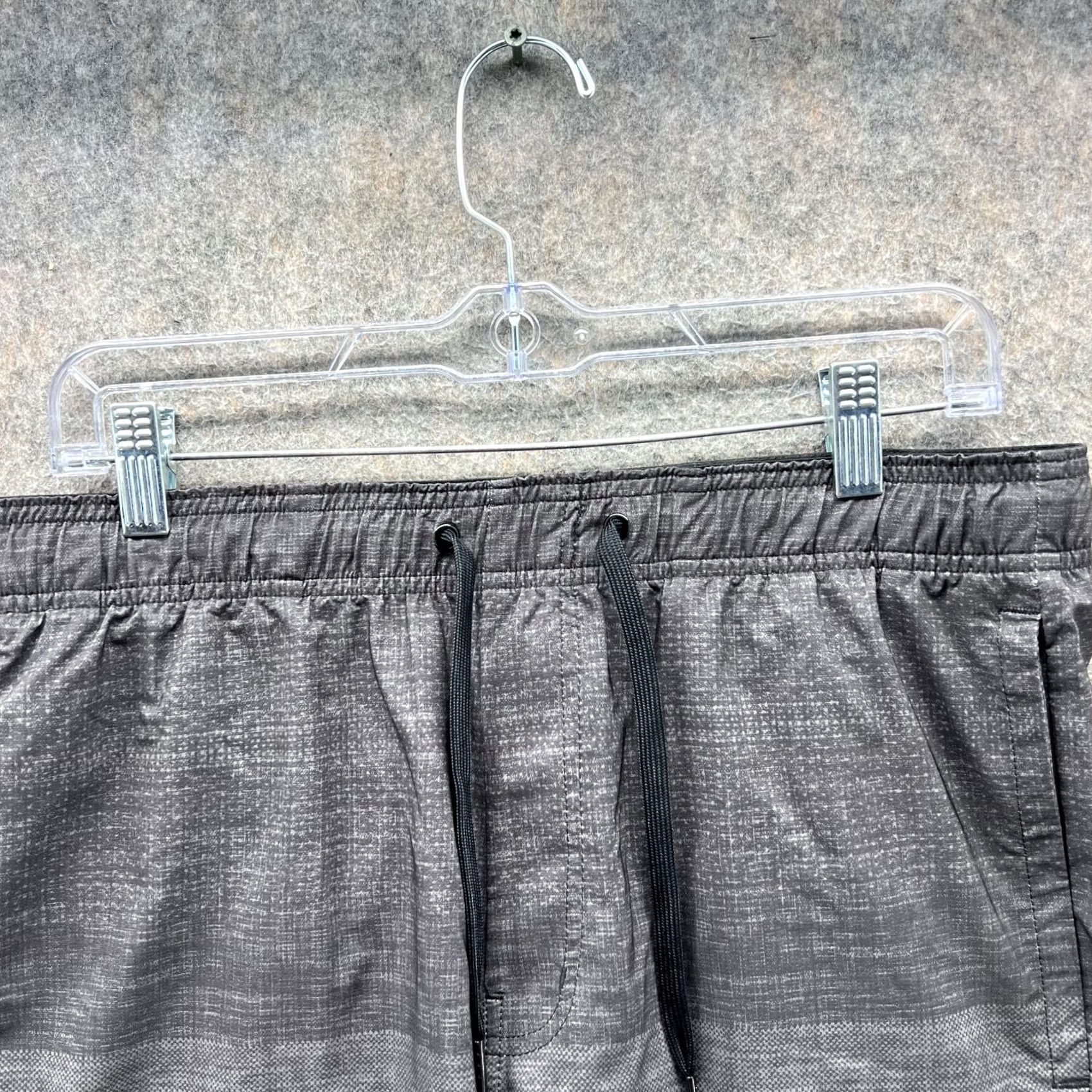 TravisMathew VINTAGE Travis Mathew Board Shorts Mens M Gray Polyester Drawstring Pockets Surfing Bottom Size US 31 - 7 Thumbnail