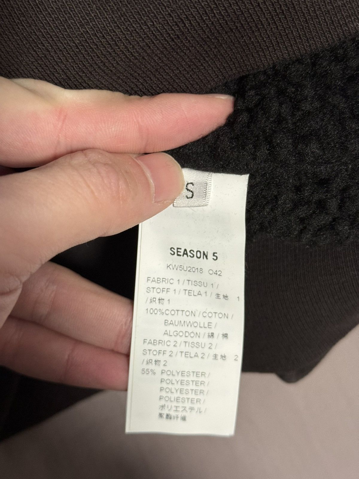 Yeezy yeezy season 5 sherpa reversible zip up hooded sweatshirt Size US S / EU 44-46 / 1 - 5 Thumbnail