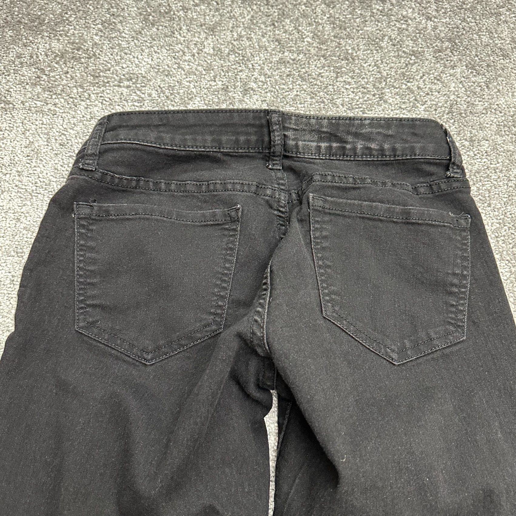 Old Navy Old Navy Jeans Women Black Dark-Wash Skinny 28x28 6 Regular Rise 5-Pocket Denim Cotton Blend Button Zip Stretch Size 28" / US 6 / IT 42 - 4 Thumbnail