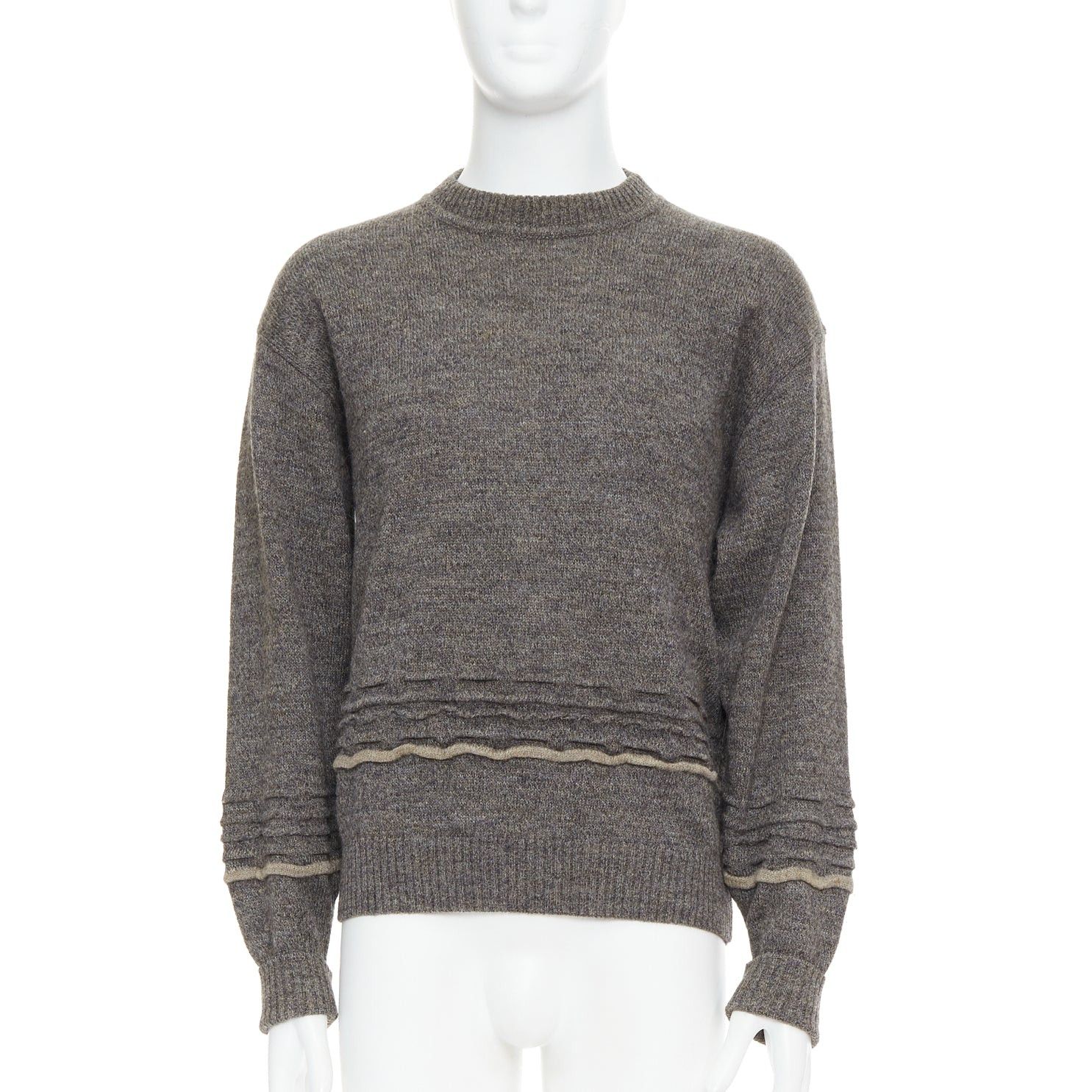Giorgio Armani GIORGIO ARMANI grey alpaca mohair blend applique crew sweater Size US S / EU 44-46 / 1 - 1 Thumbnail