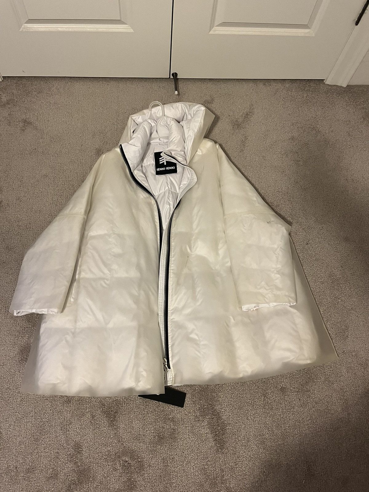 IENKI IENKI IENKI IENKI White Down Parka Size S / US 4 / IT 40 - 1 Thumbnail