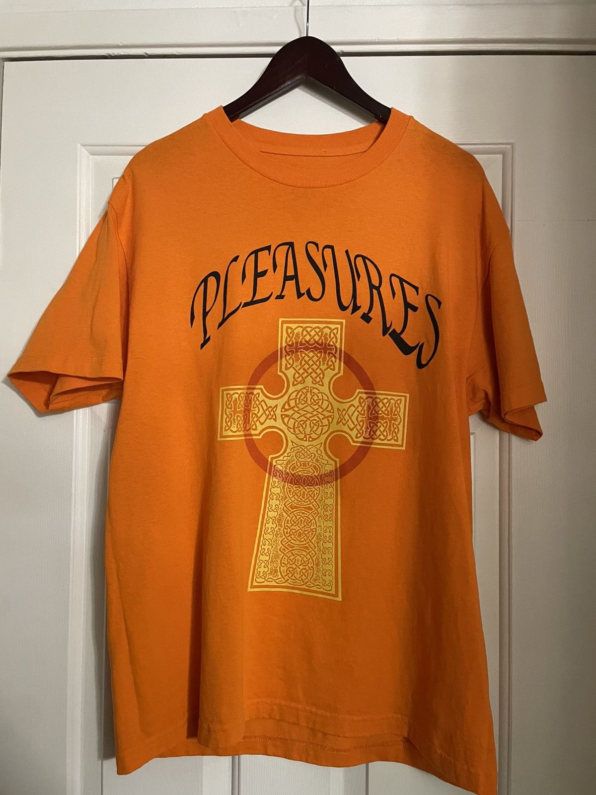 Pleasures Pleasures cross tee Size US L / EU 52-54 / 3 - 1 Thumbnail