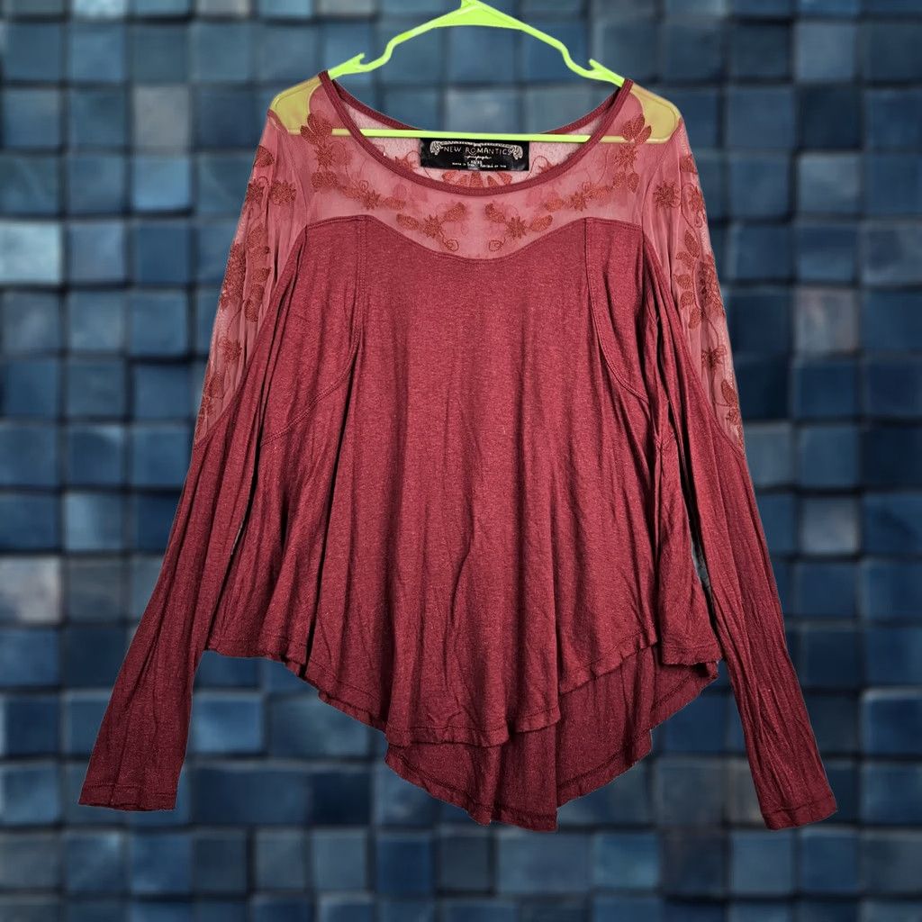Free People VINTAGE? No. (Skip) New Romantic Free People Women’s Maroon Long Sleeve Top XS Size XS / US 0-2 / IT 36-38 - 1 Thumbnail