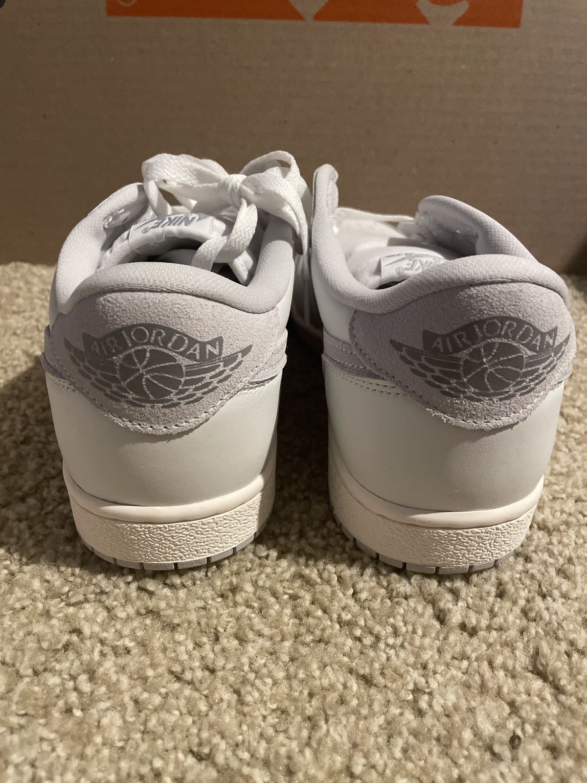 Jordan Brand × Nike Air Jordan 1 Low 85 Neutral Grey Size US 11 / EU 44 - 2 Thumbnail