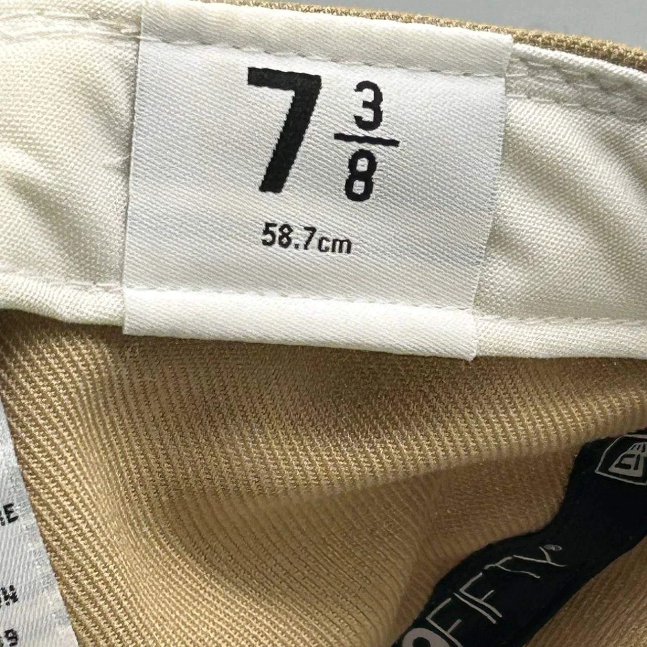 New Era Pittsburgh Pirates Hat Men 7 3/8 Beige White MLB Fitted Cap Size ONE SIZE - 4 Thumbnail