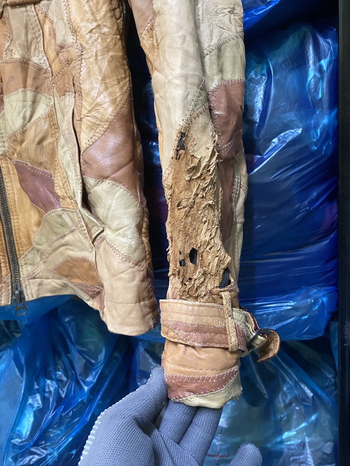 Japanese Brand Patchwork Leather Faux Fur Collar - “ALL THE WAY” Distressed Size M / US 6-8 / IT 42-44 - 8 Thumbnail